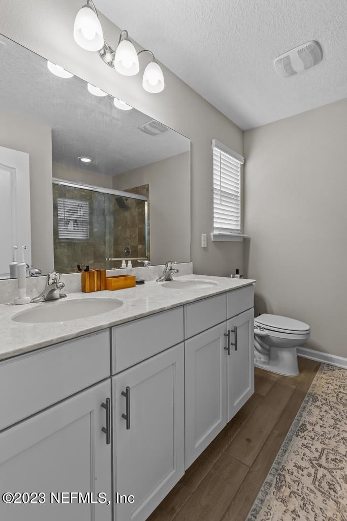 149 CODONA GLEN Drive