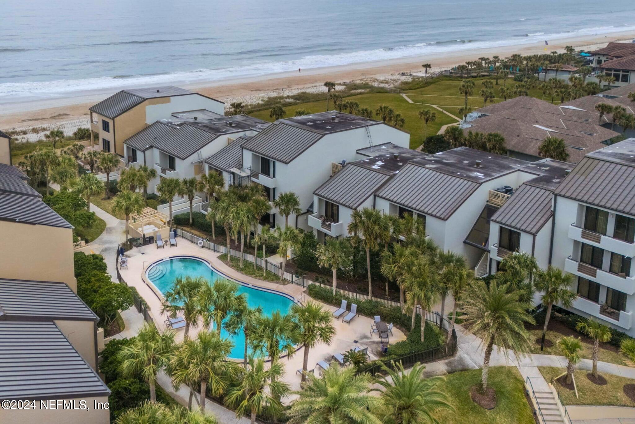 746 SPINNAKERS REACH Drive