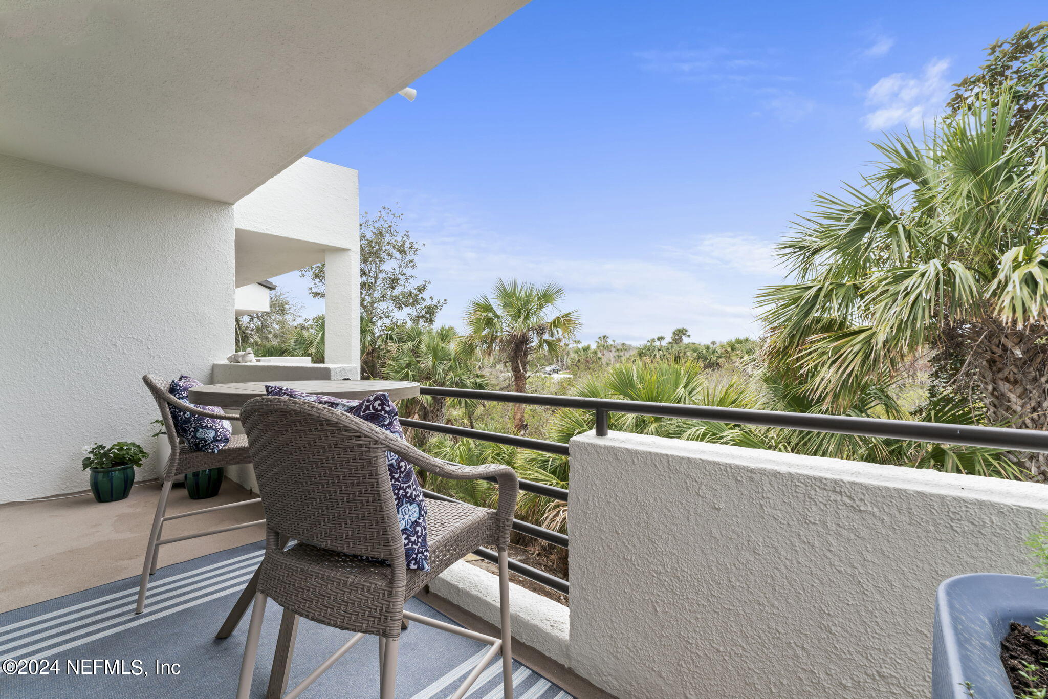 746 SPINNAKERS REACH Drive