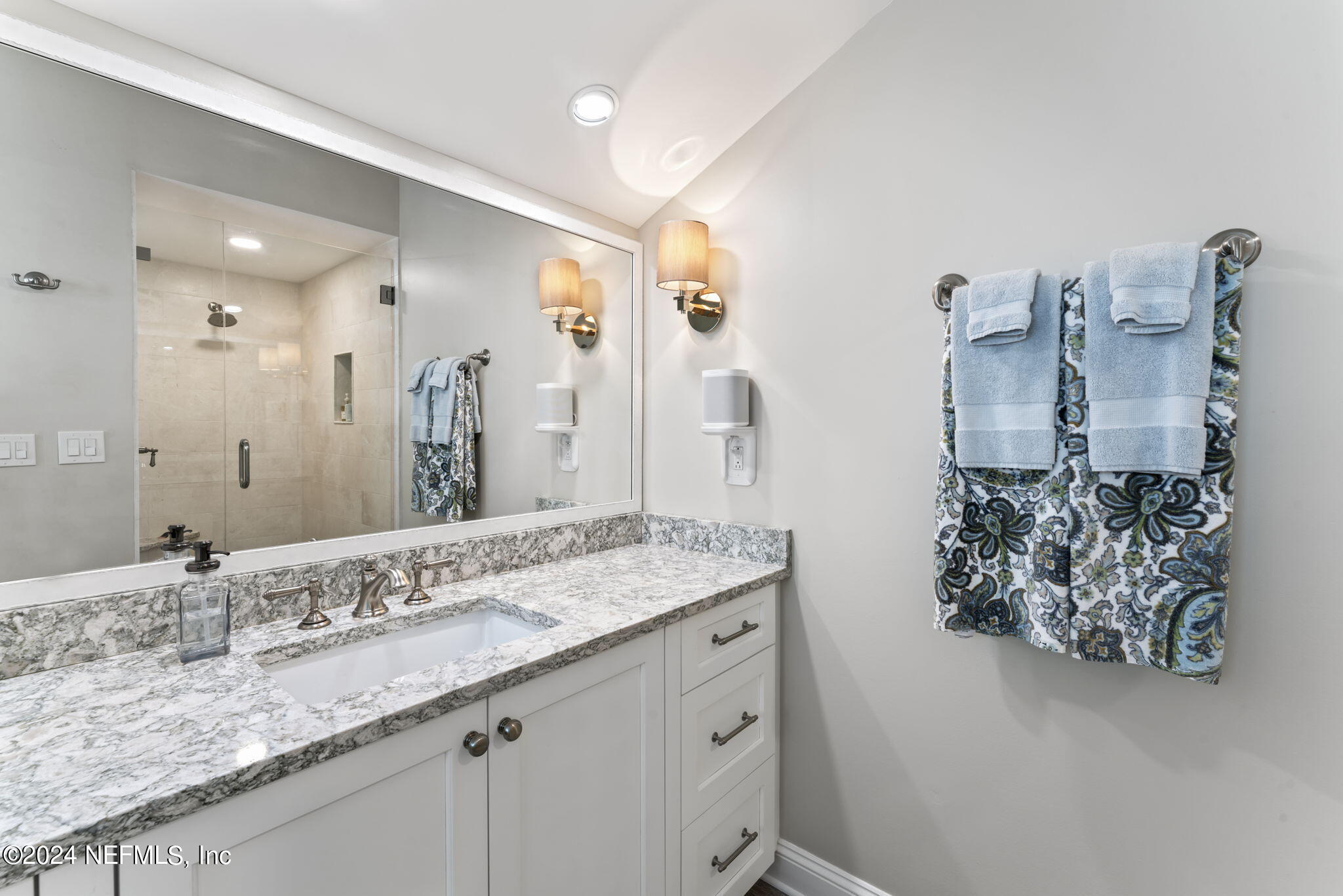 746 SPINNAKERS REACH Drive