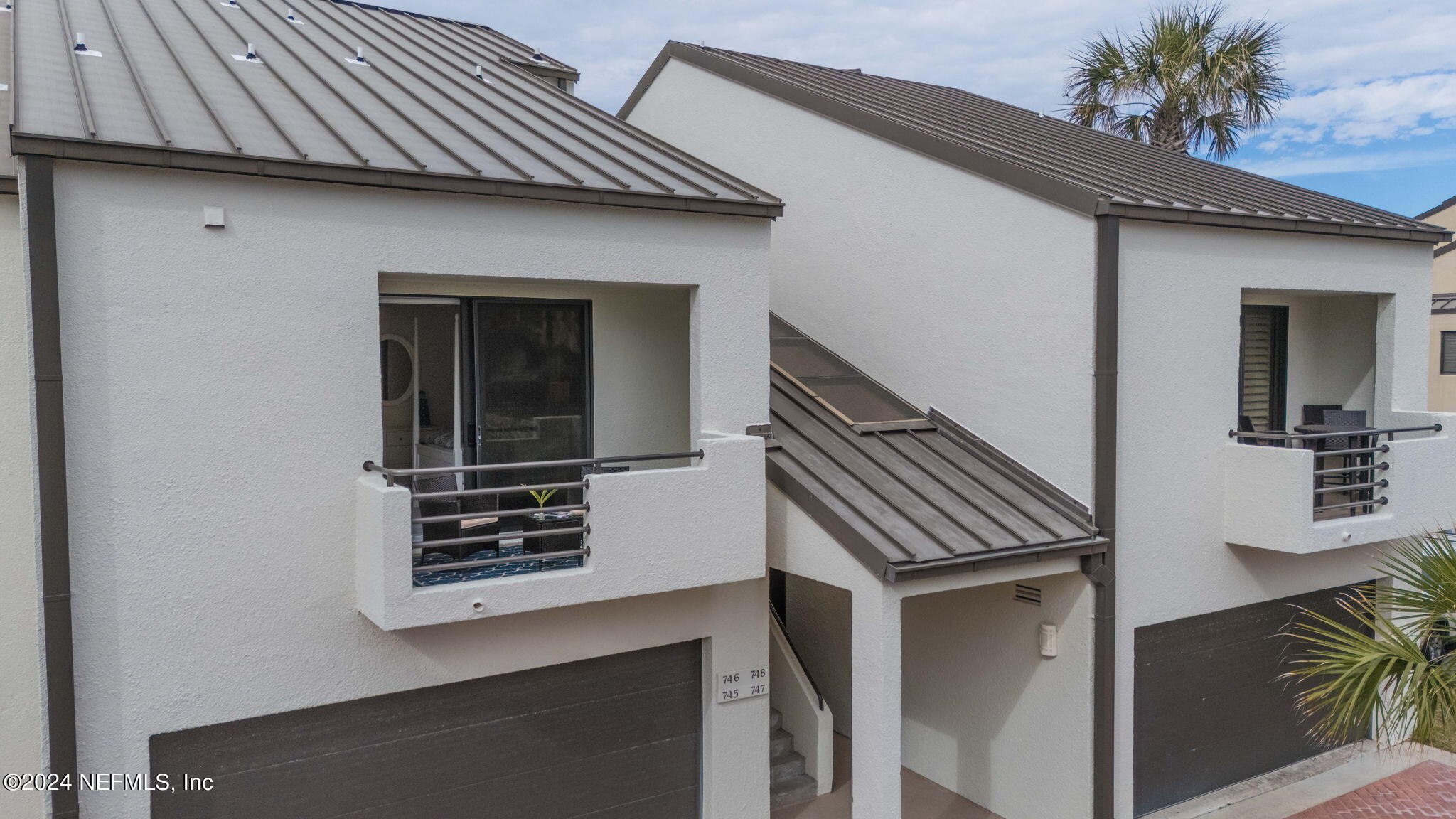 746 SPINNAKERS REACH Drive