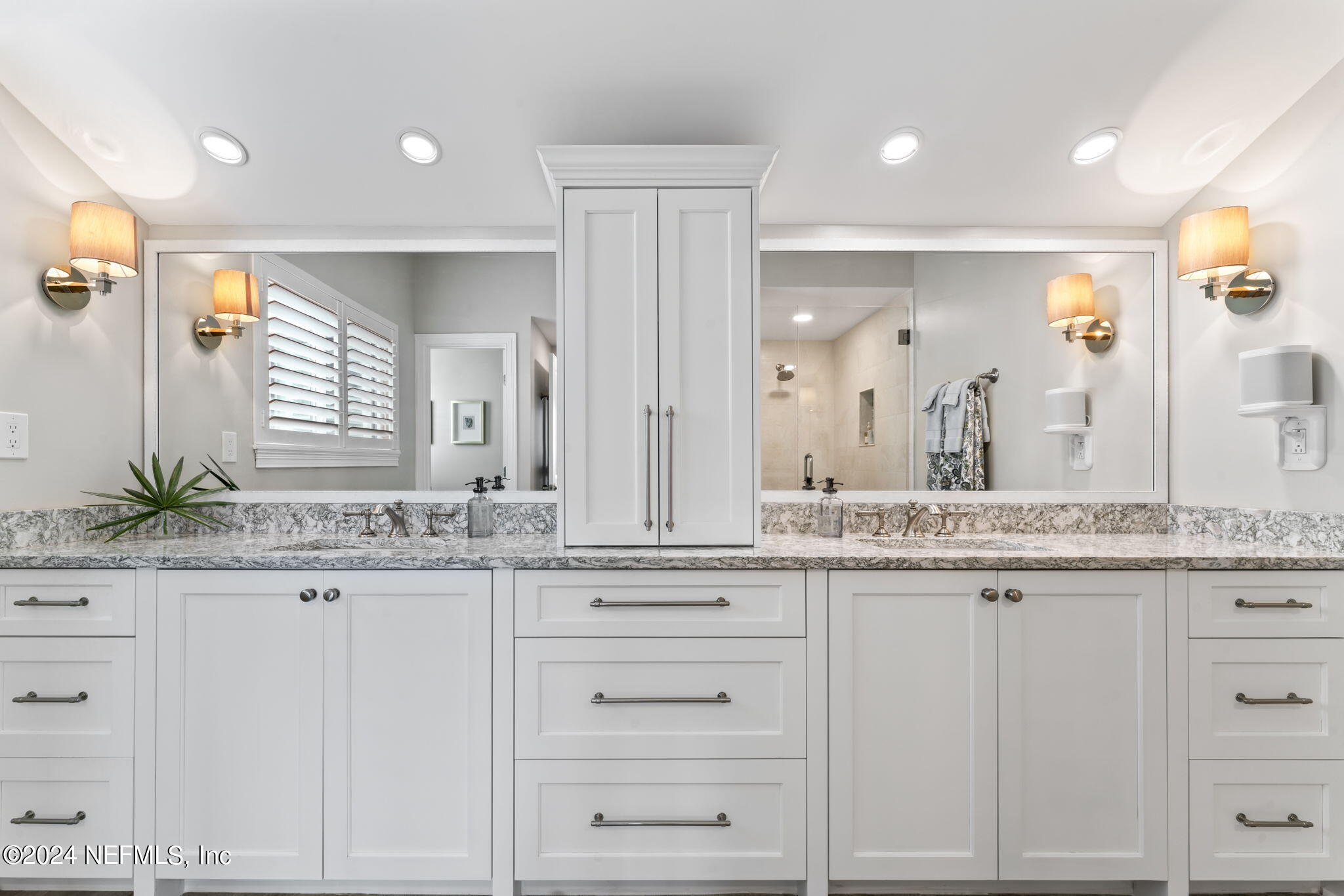 746 SPINNAKERS REACH Drive