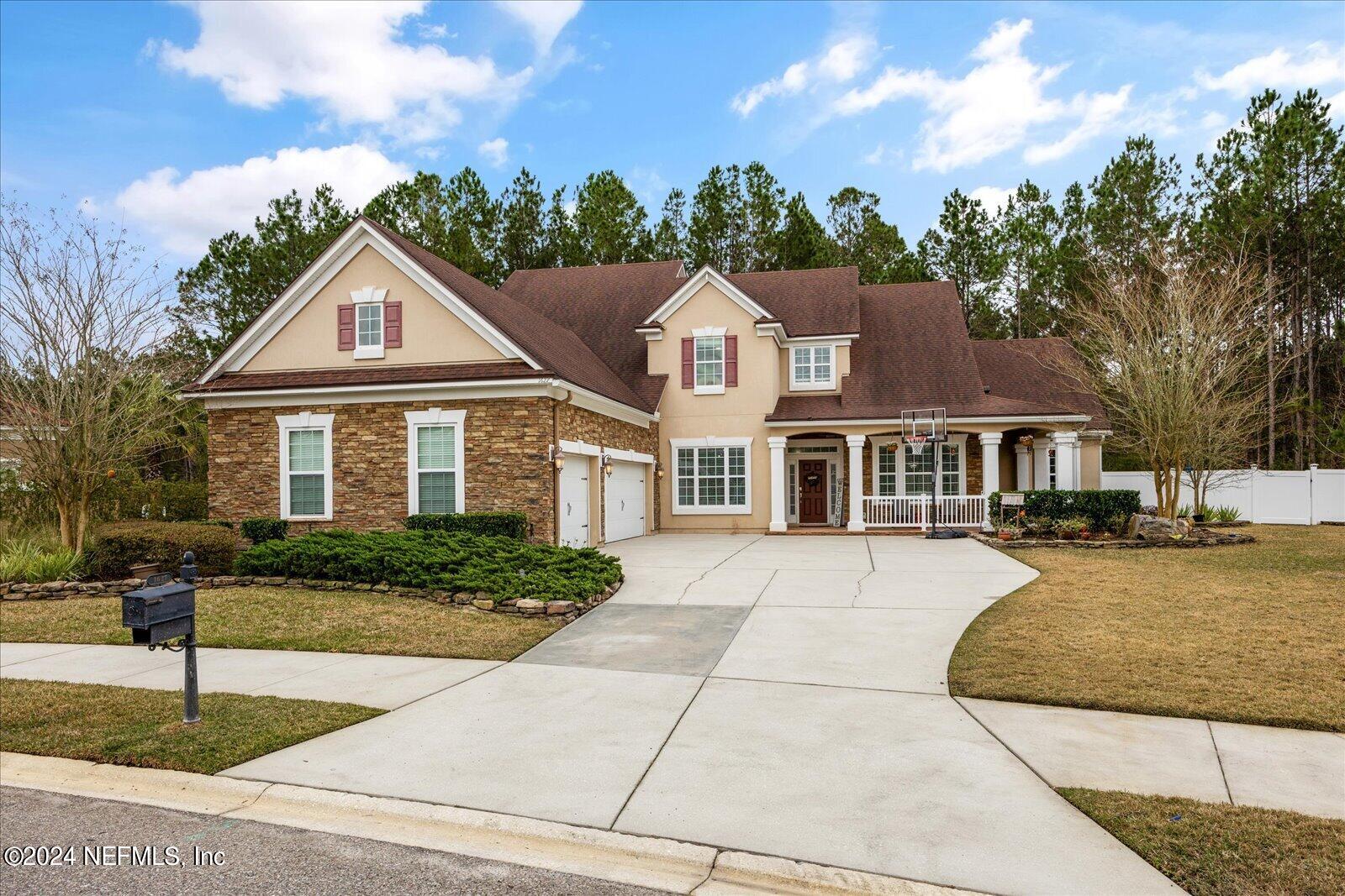 1627 CROOKED OAK Drive