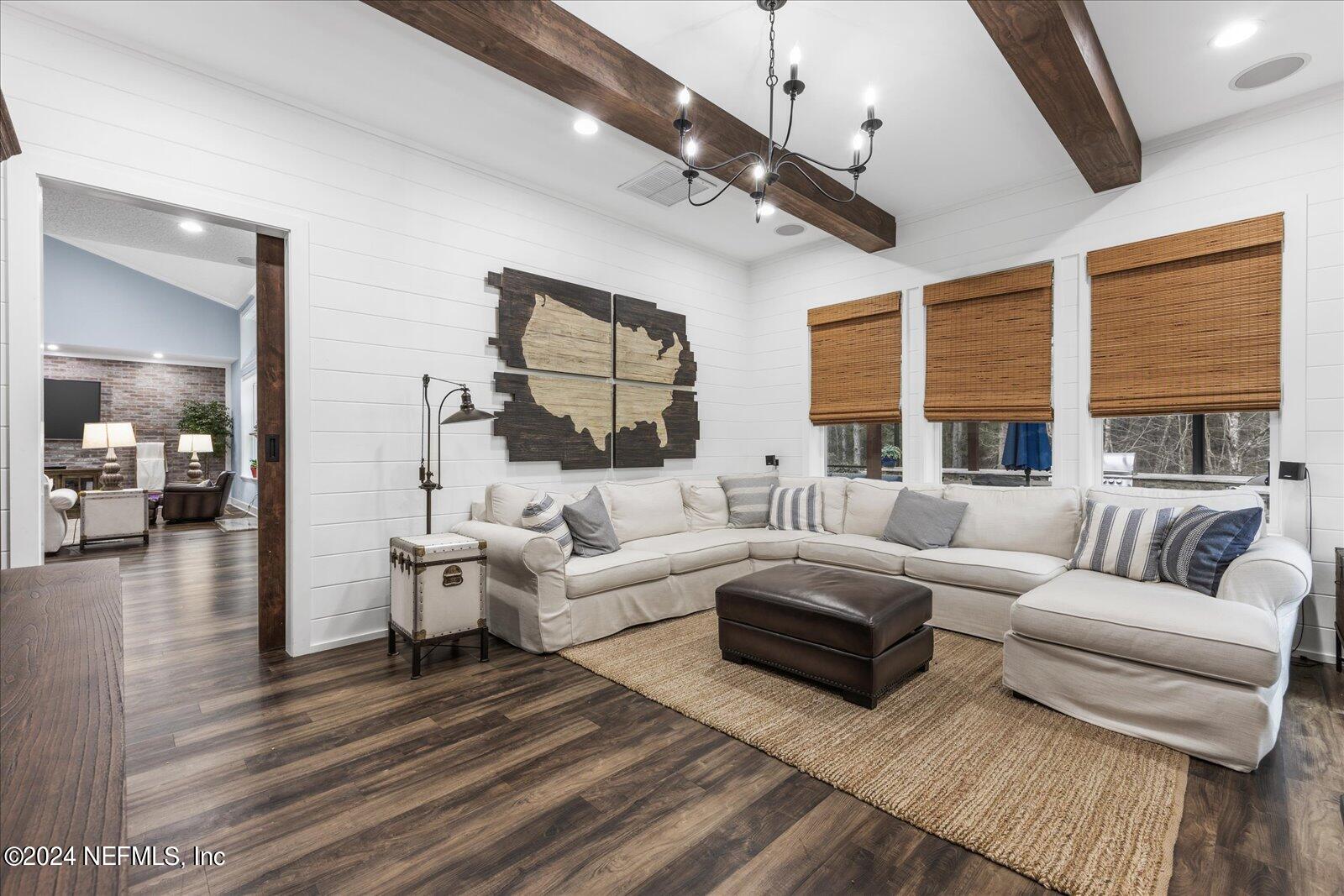 1627 CROOKED OAK Drive