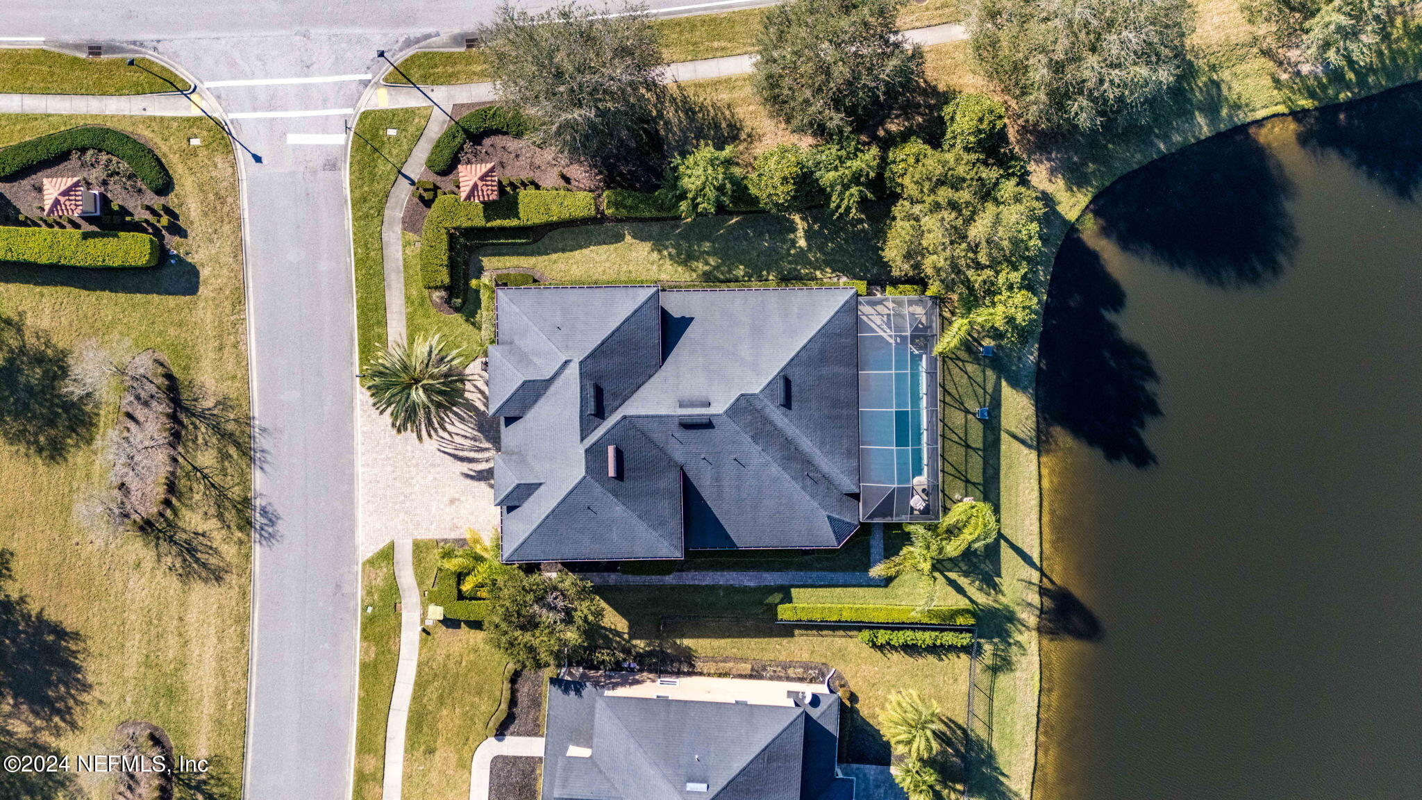103 WELLWOOD Avenue