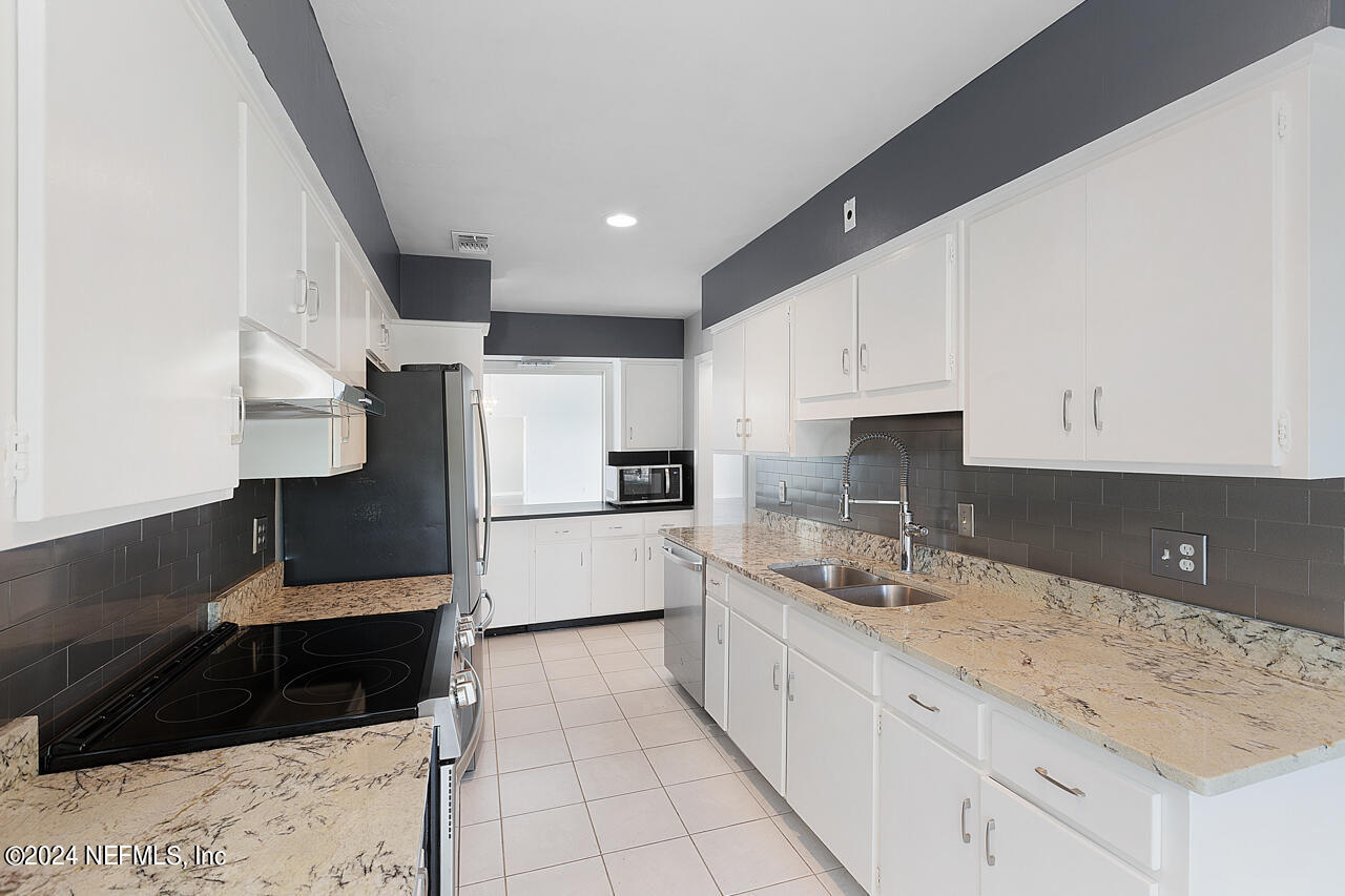 185 SAN JUAN DR Drive