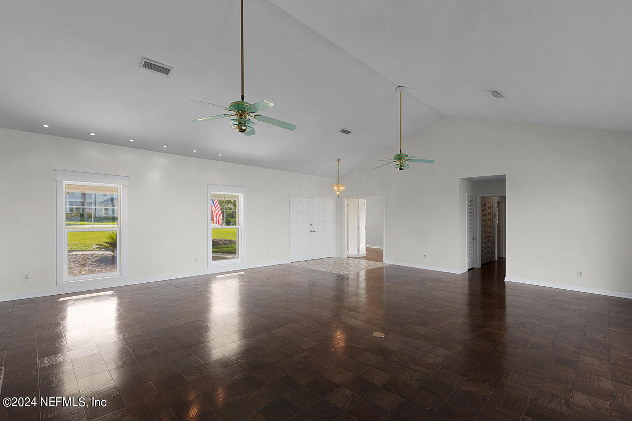 185 SAN JUAN DR Drive