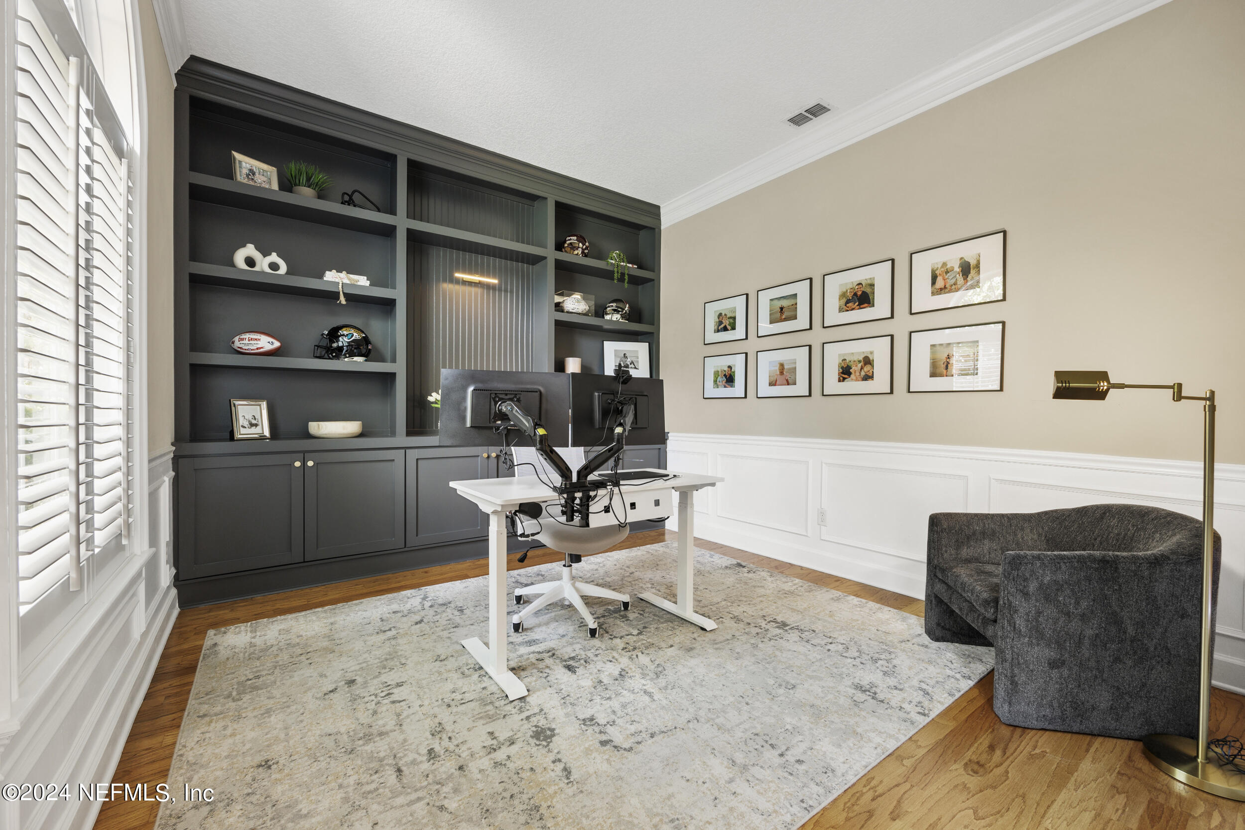 1412 S BURGANDY Trail