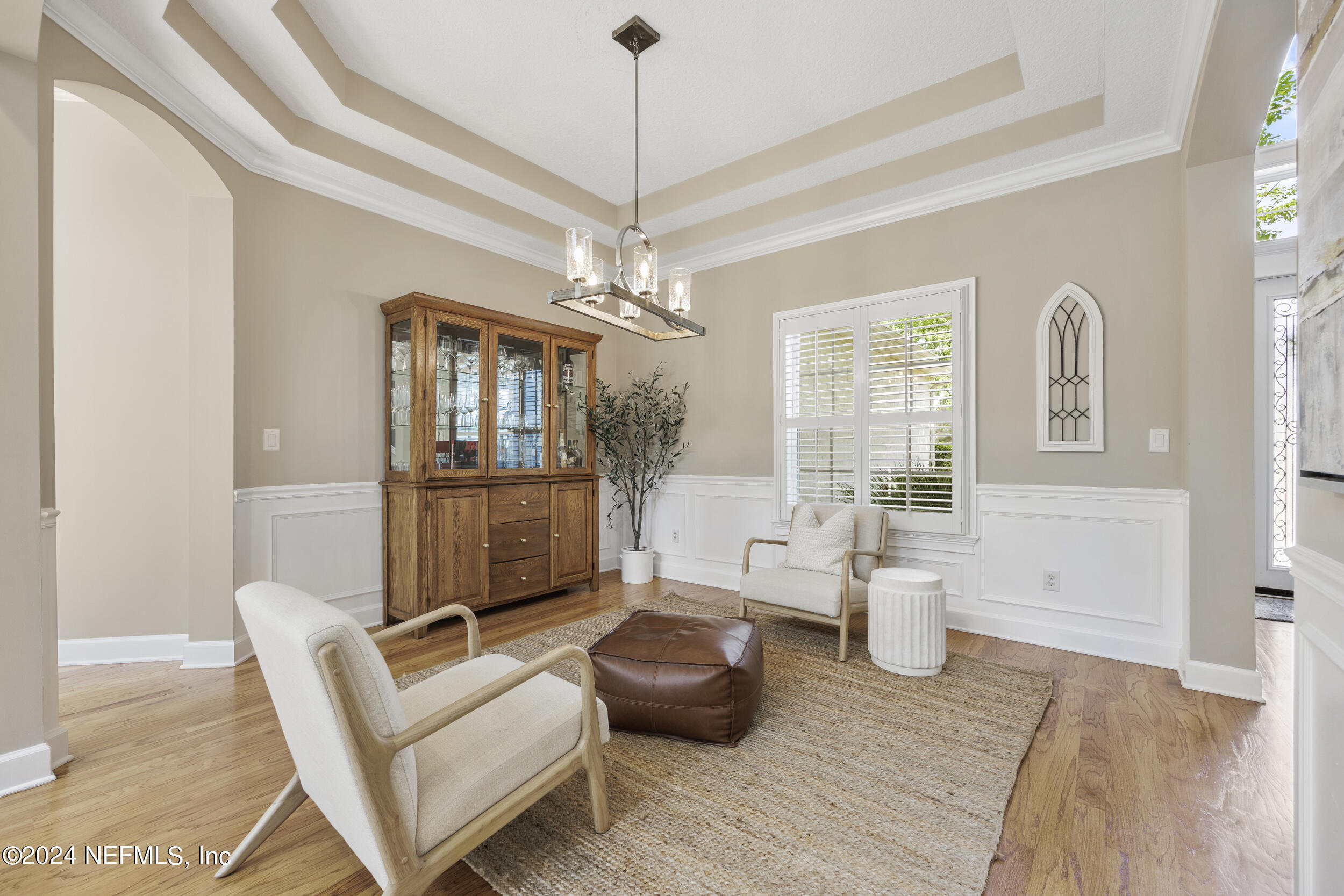 1412 S BURGANDY Trail