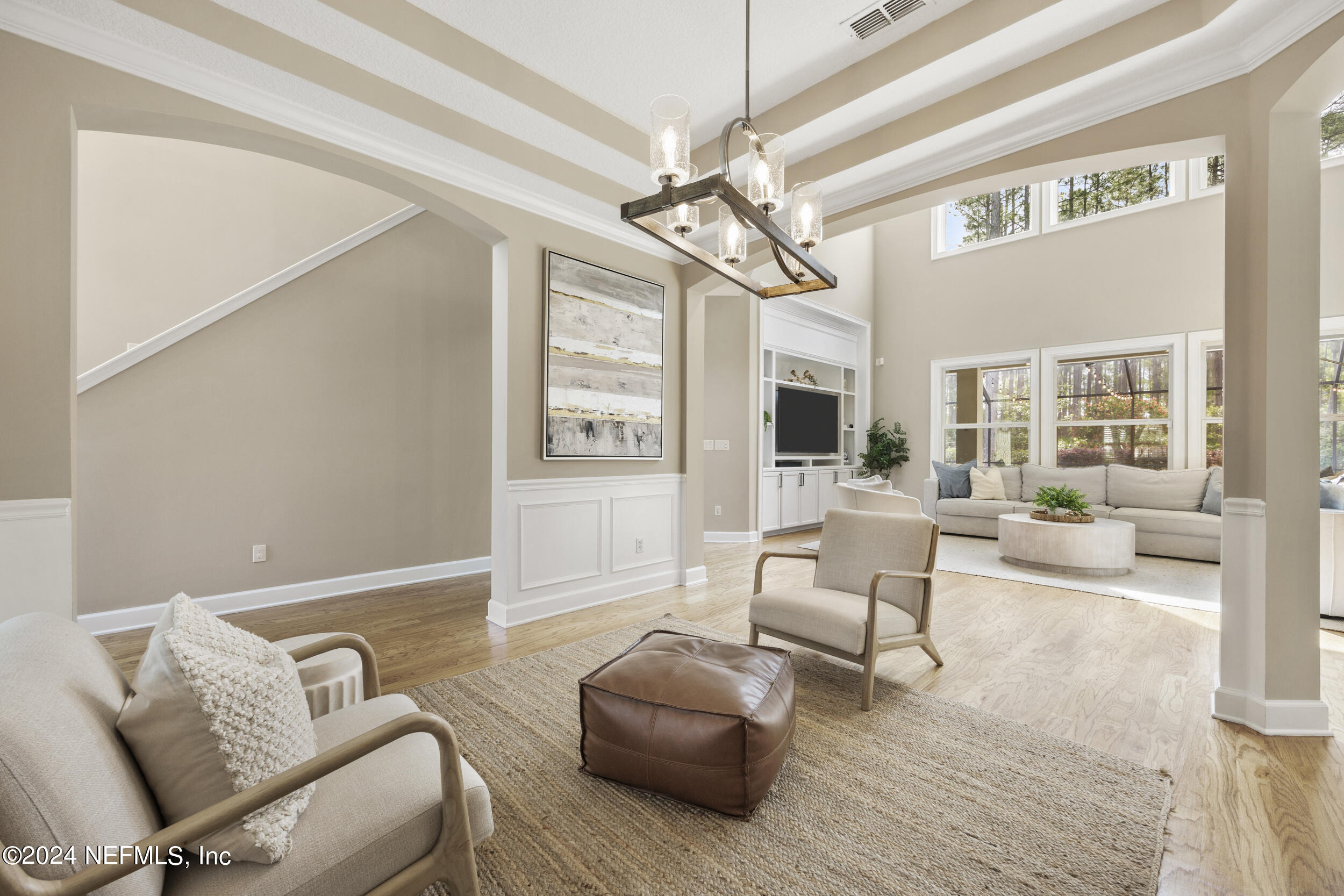 1412 S BURGANDY Trail