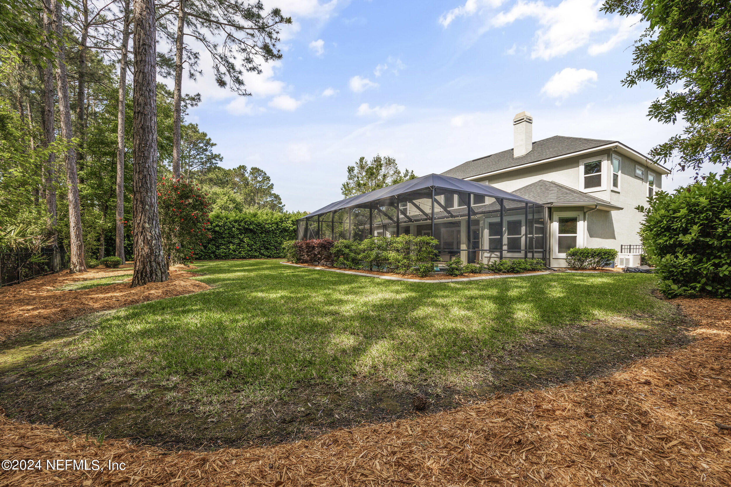 1412 S BURGANDY Trail