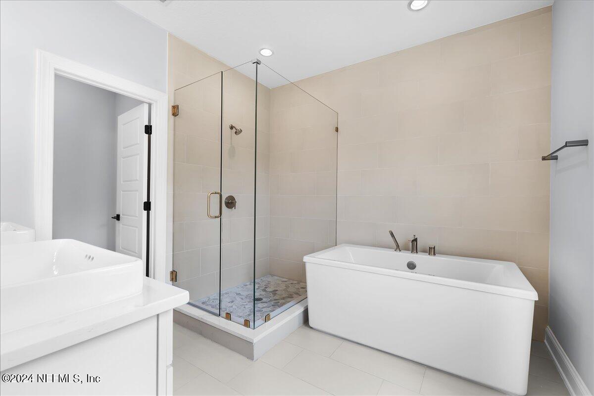 9520 FILAMENT Boulevard