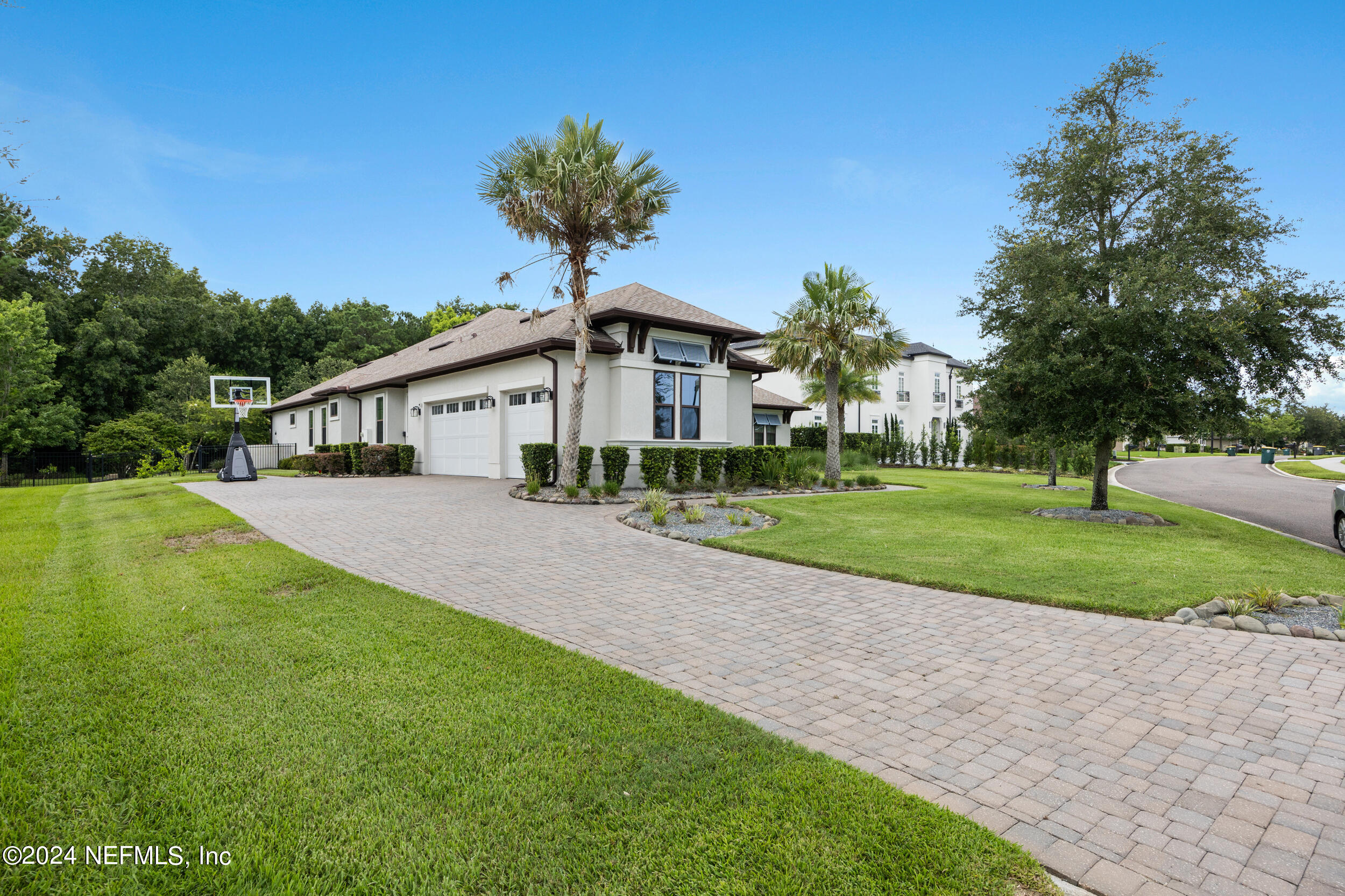 4456 HUNTERSTON Lane