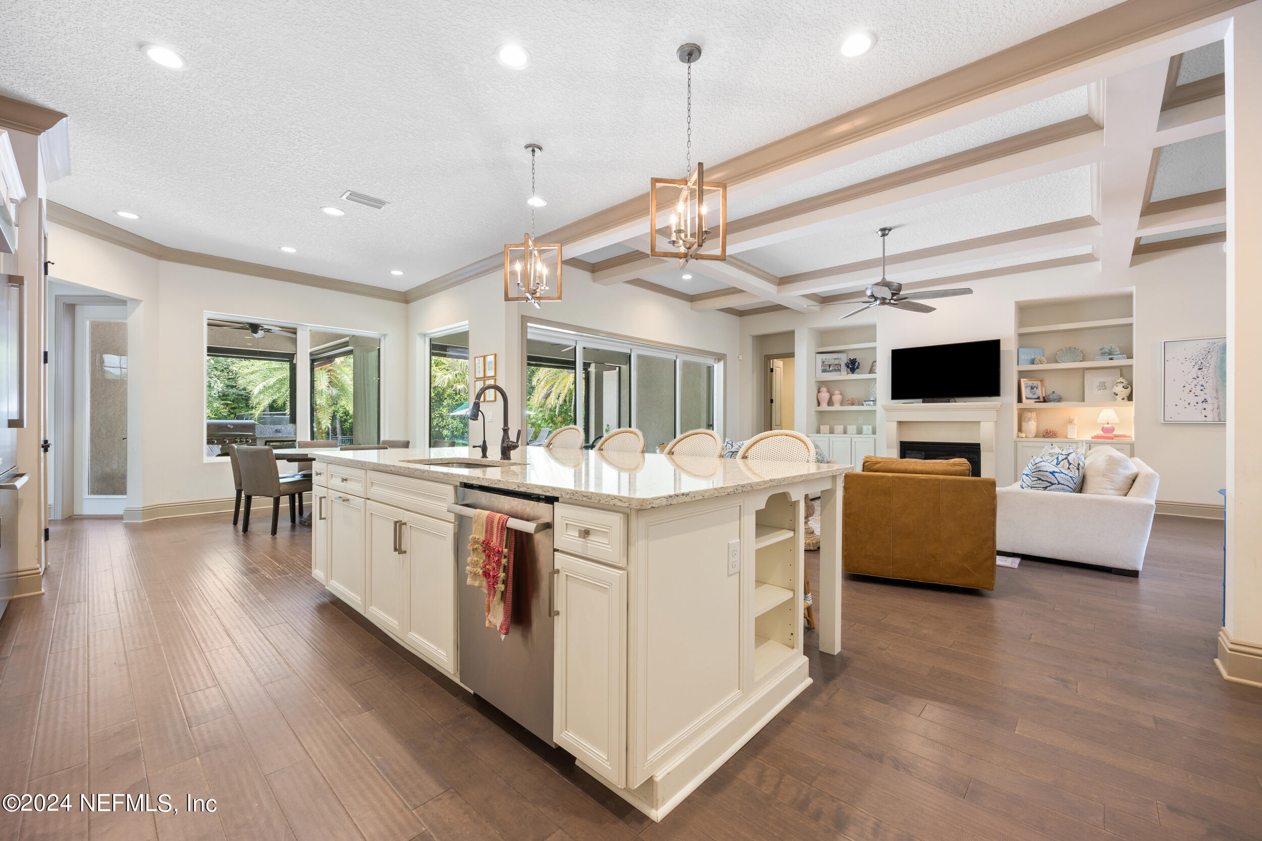 4456 HUNTERSTON Lane