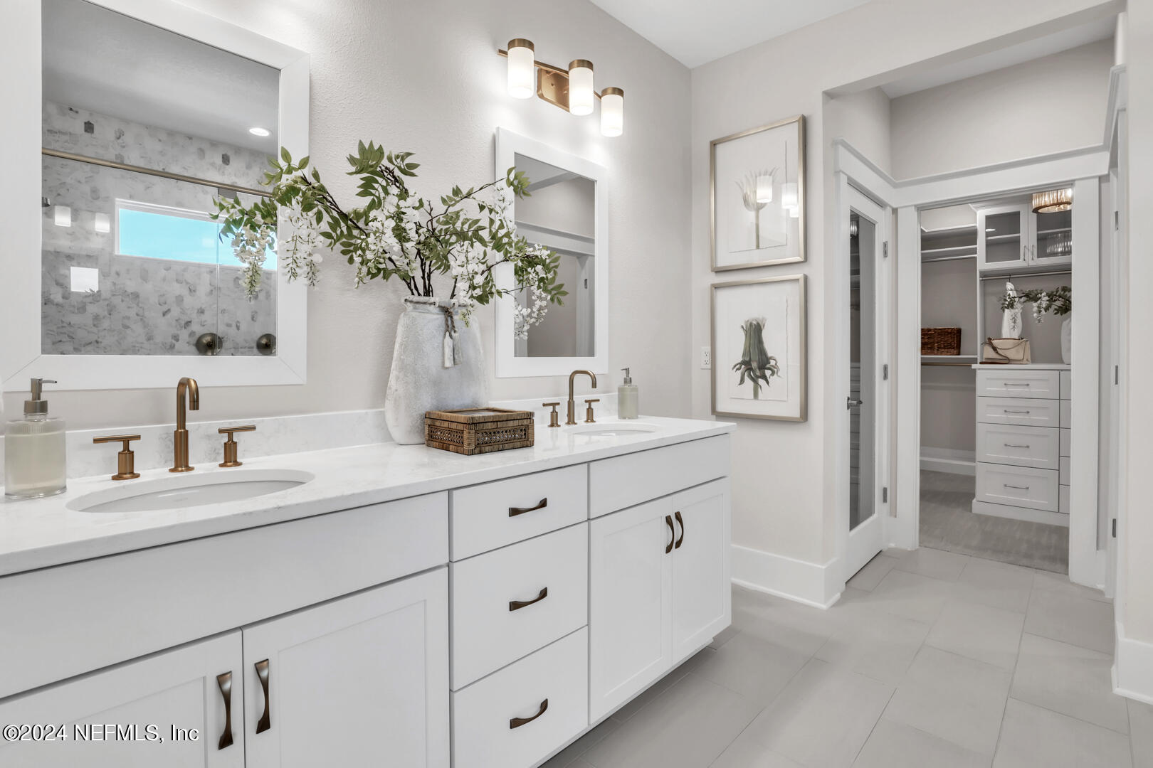 92 SIENNA PALM Drive