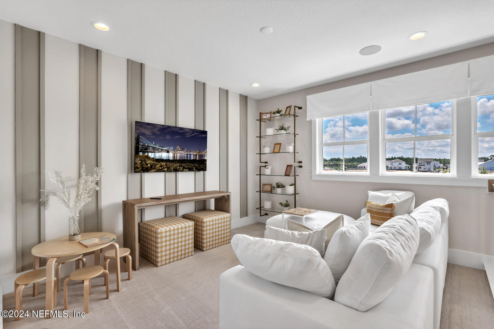 92 SIENNA PALM Drive