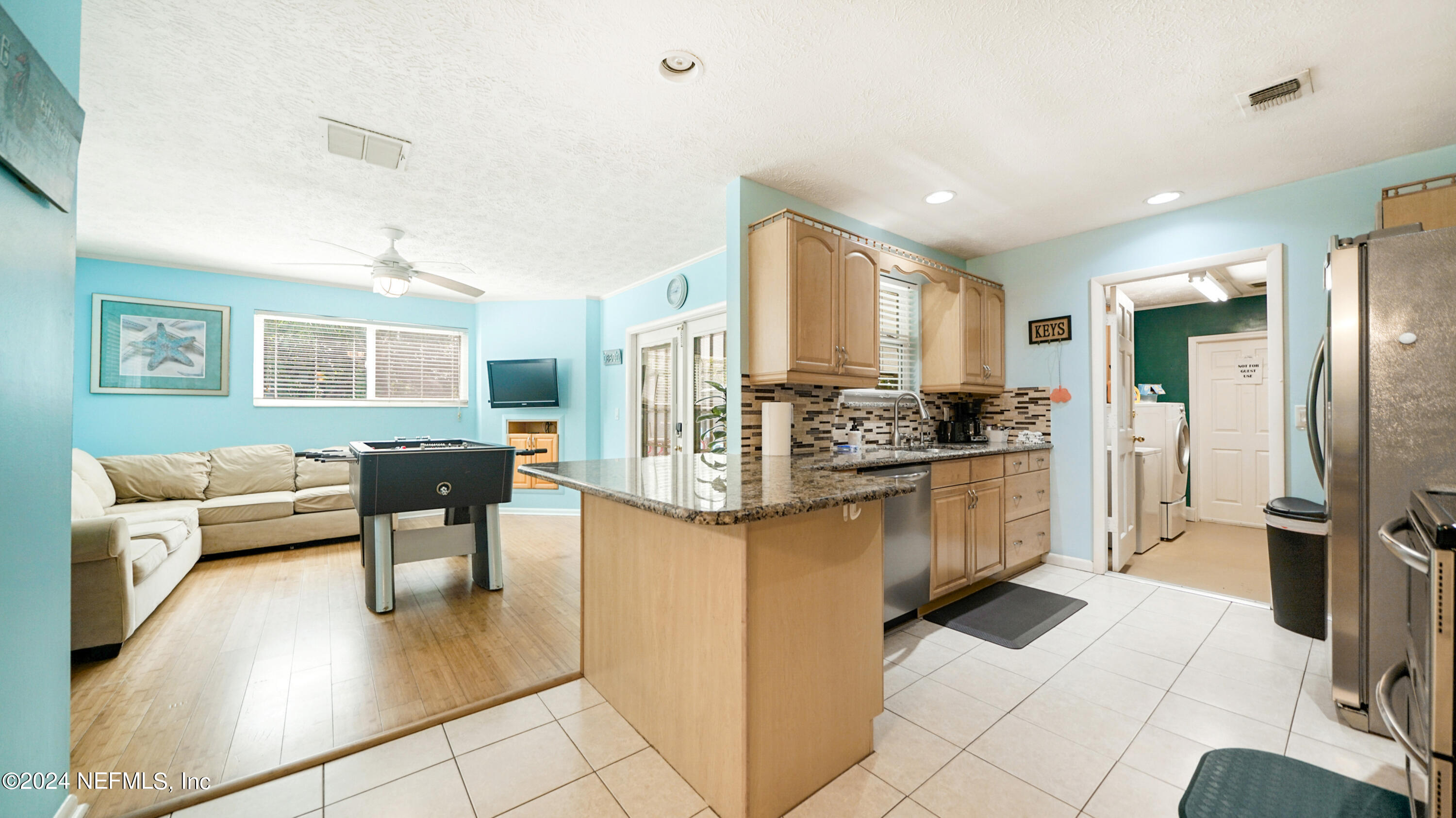1520 REPUBLIC Drive