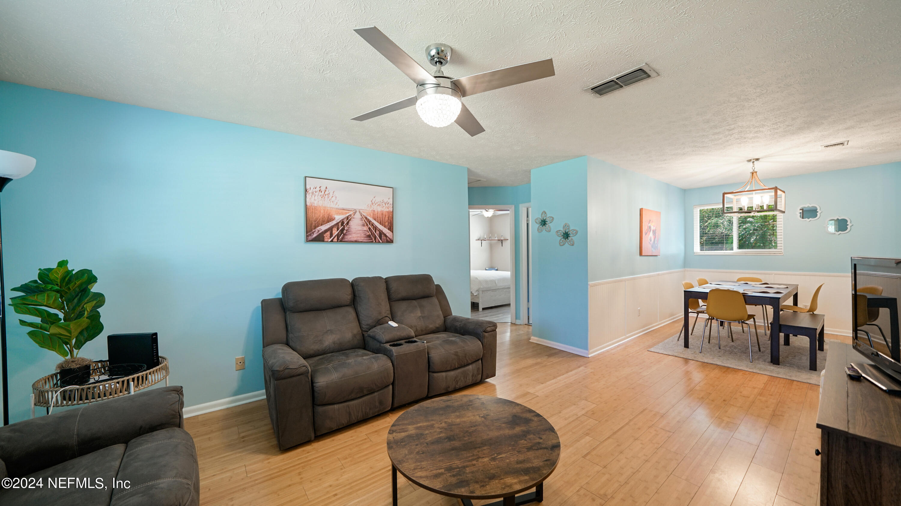 1520 REPUBLIC Drive