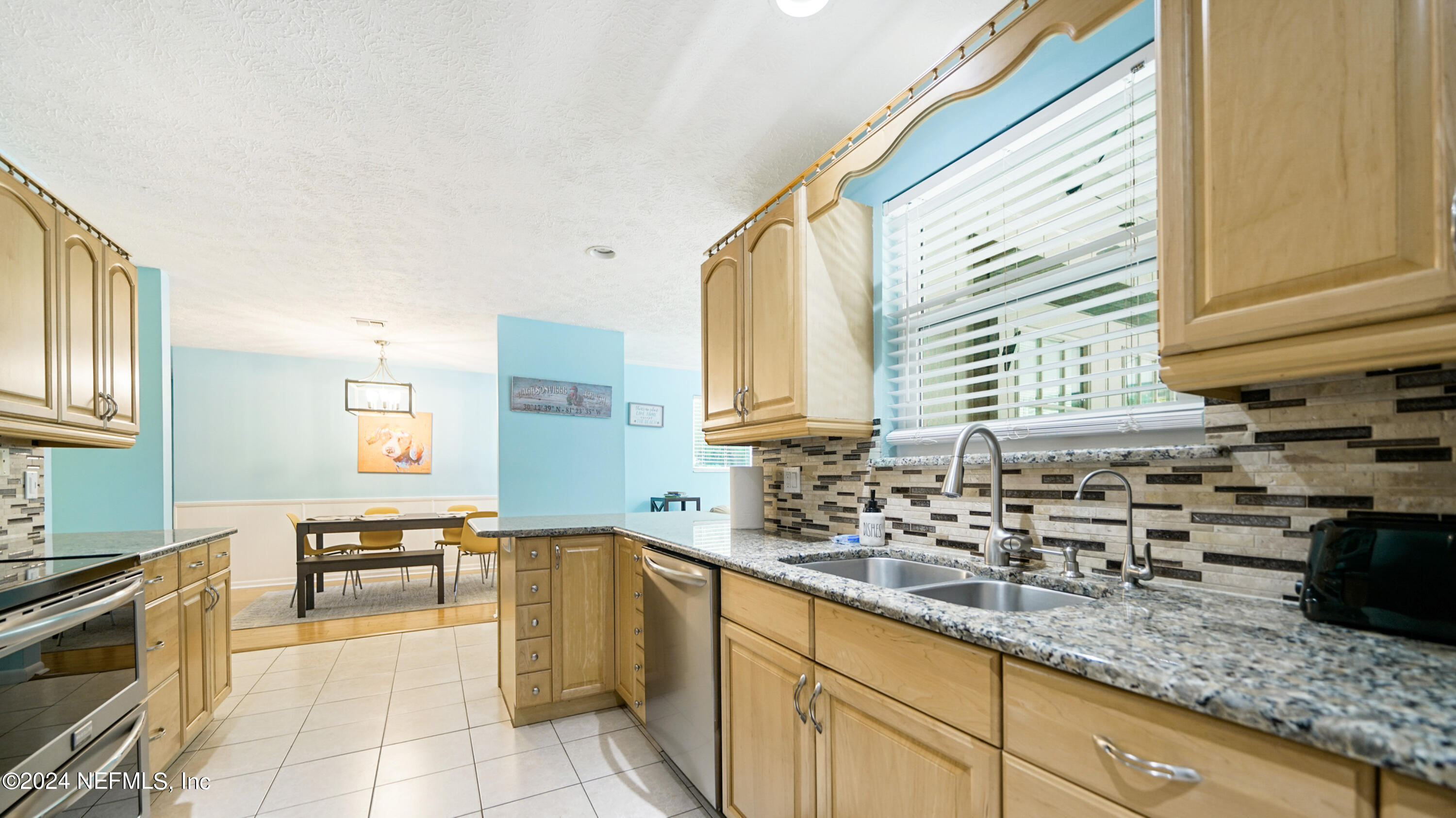 1520 REPUBLIC Drive