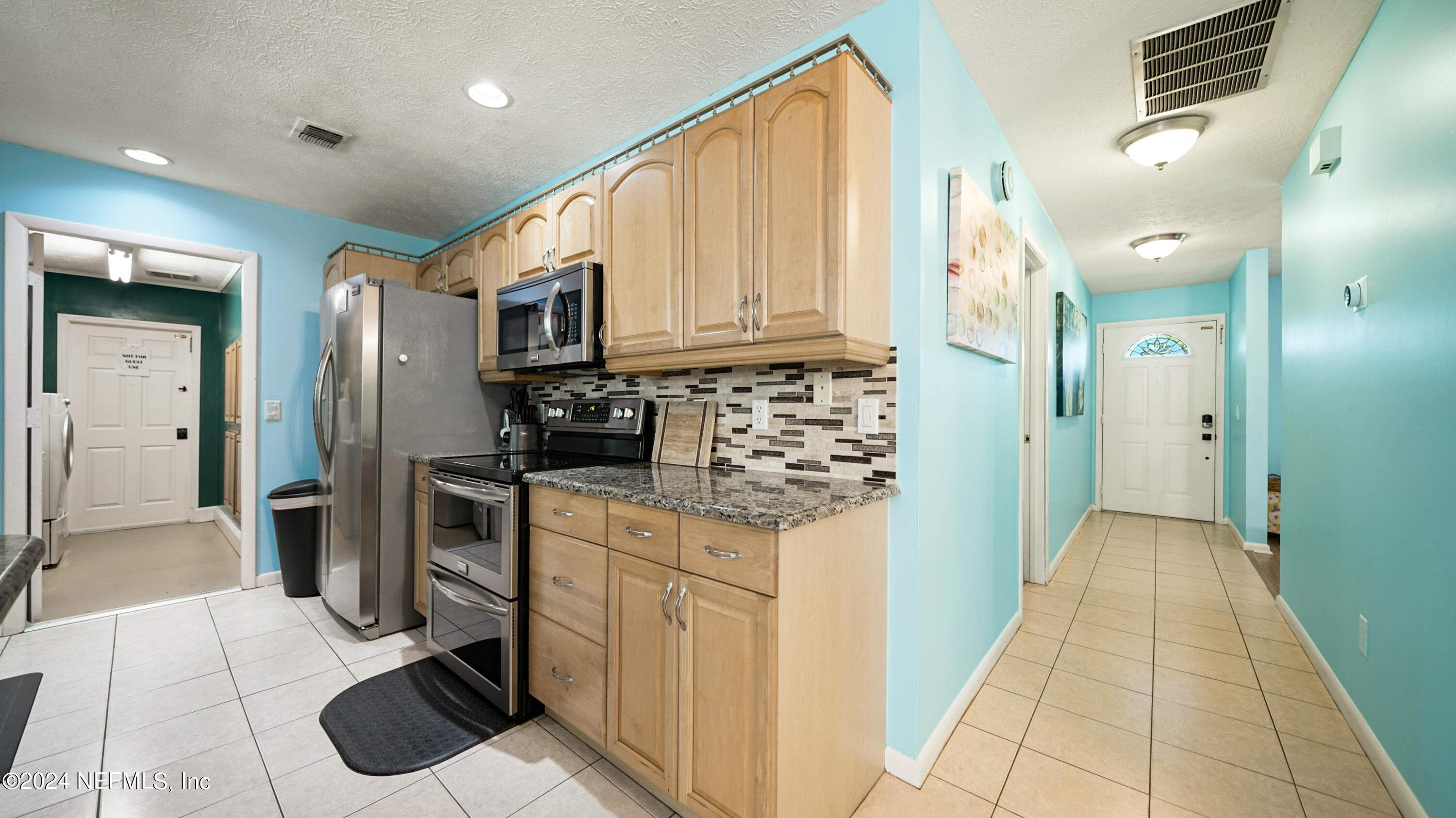 1520 REPUBLIC Drive