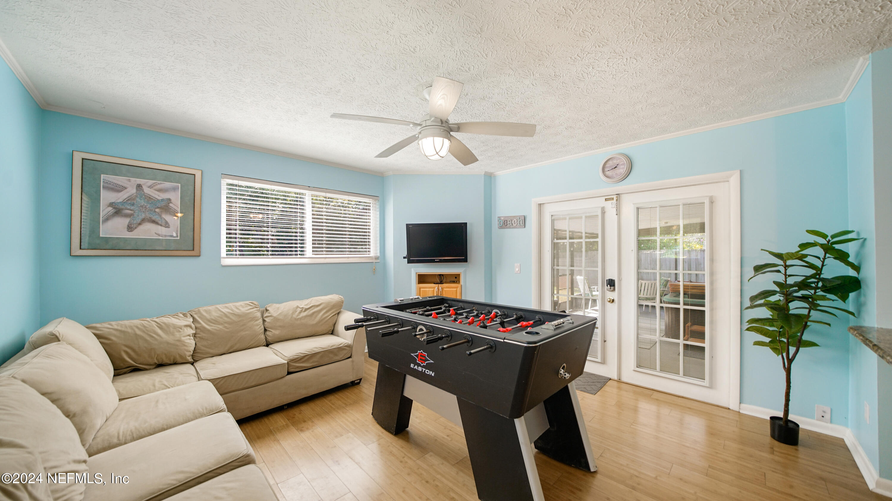 1520 REPUBLIC Drive