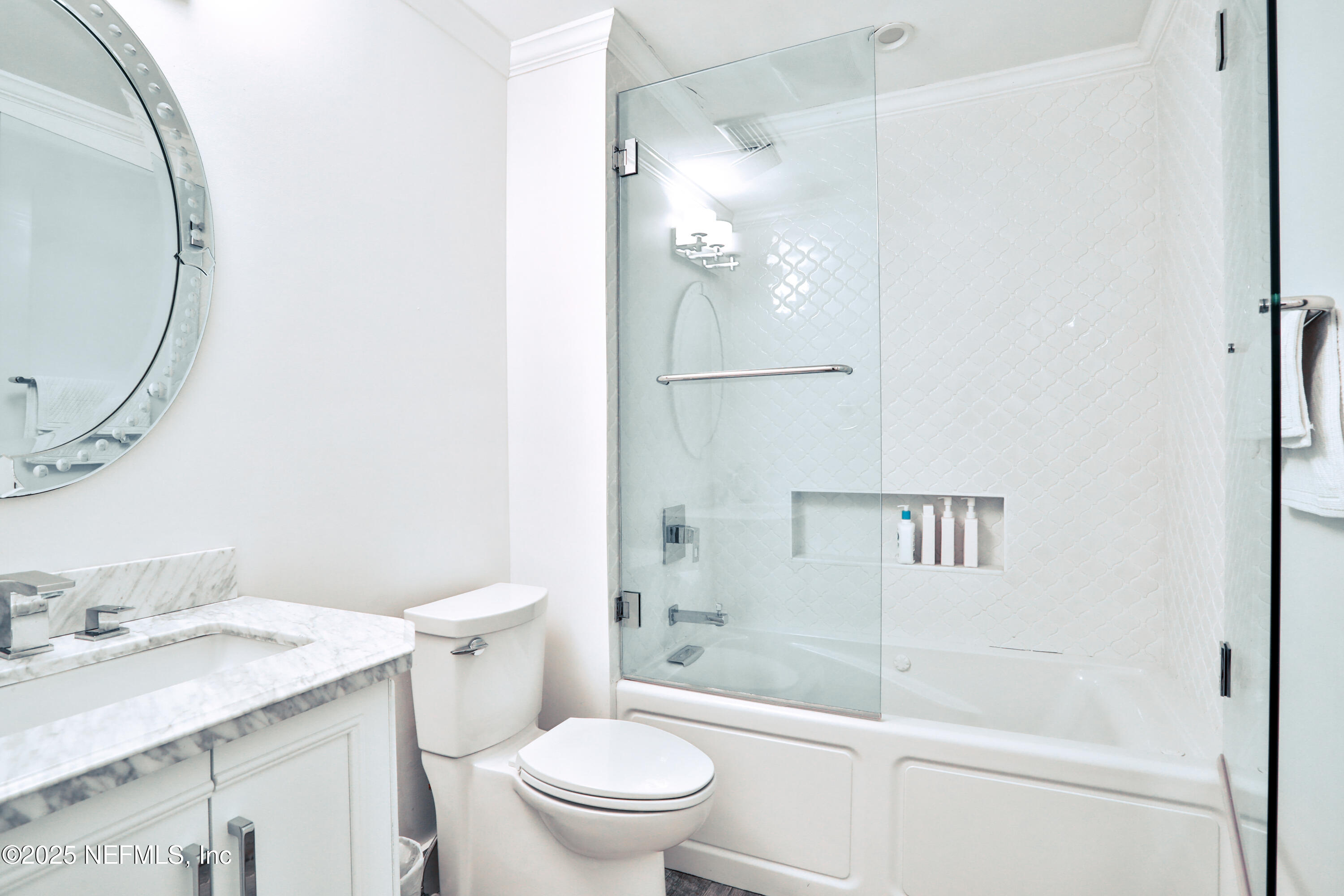 2415 COSTA VERDE Boulevard, 210