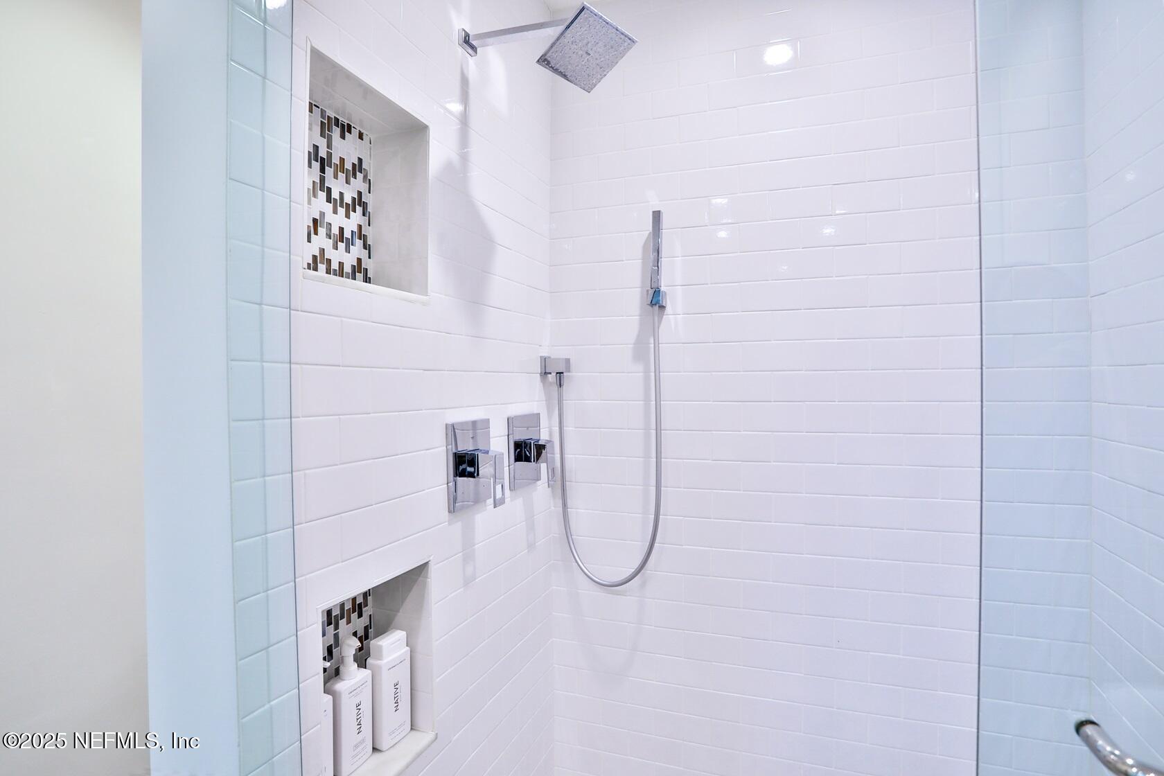 2415 COSTA VERDE Boulevard, 210