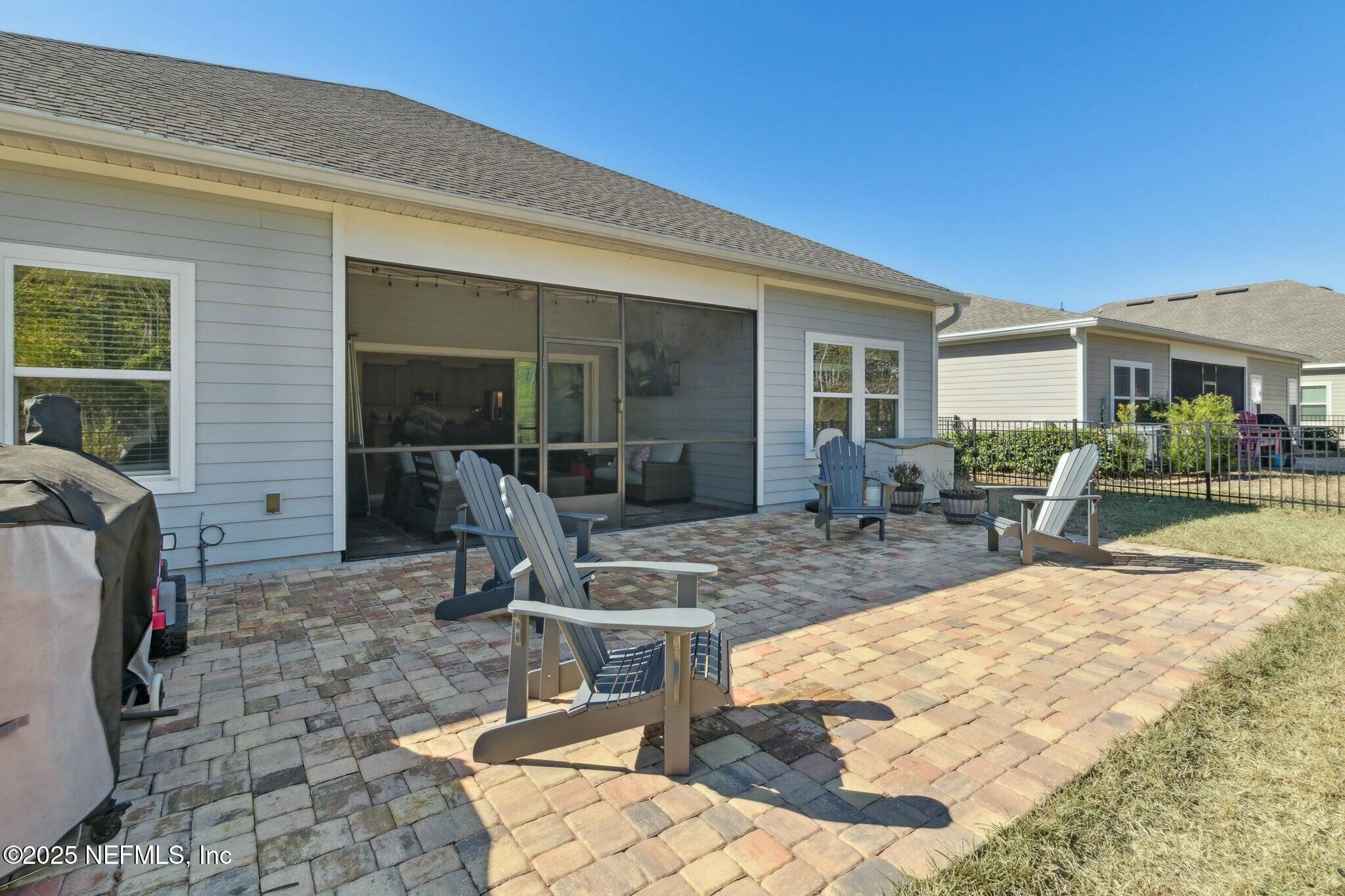 85202 FALL RIVER Parkway