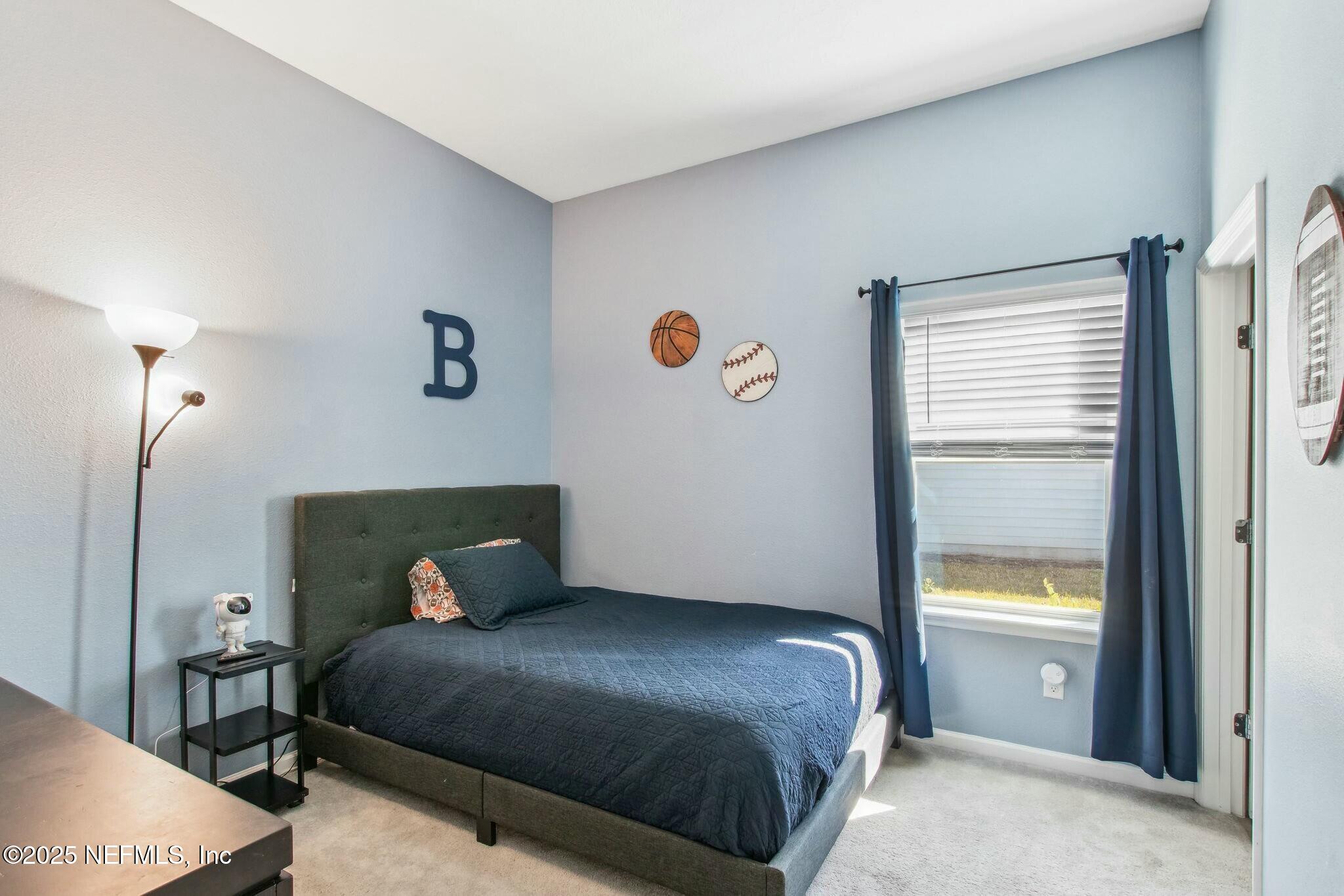85202 FALL RIVER Parkway