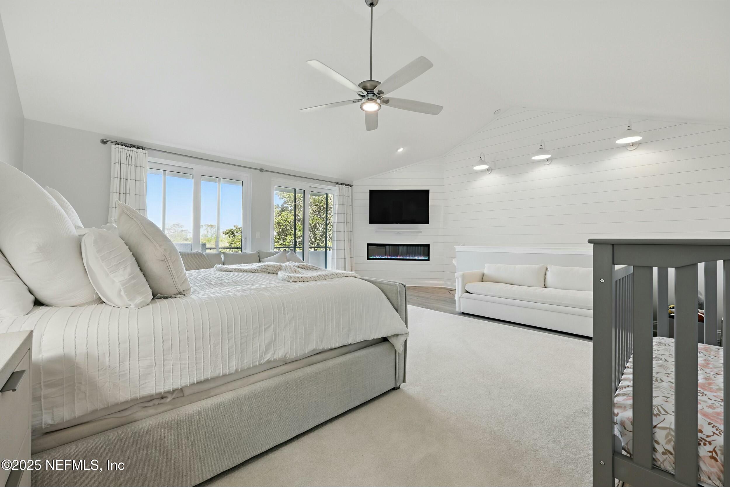746 SPINNAKERS REACH Drive