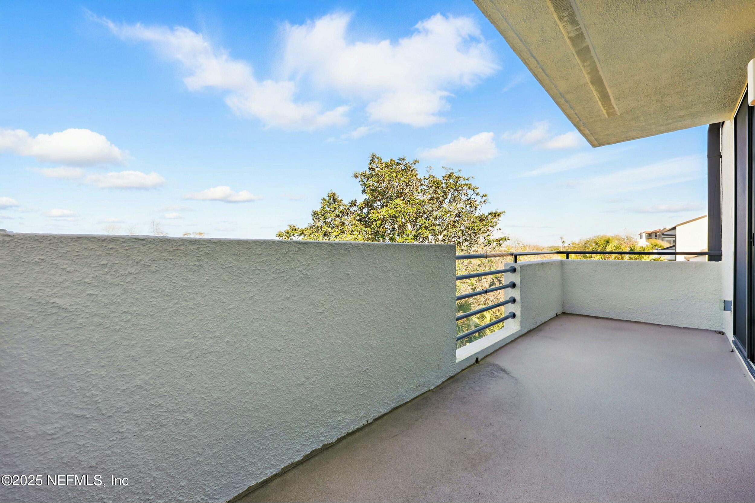 746 SPINNAKERS REACH Drive