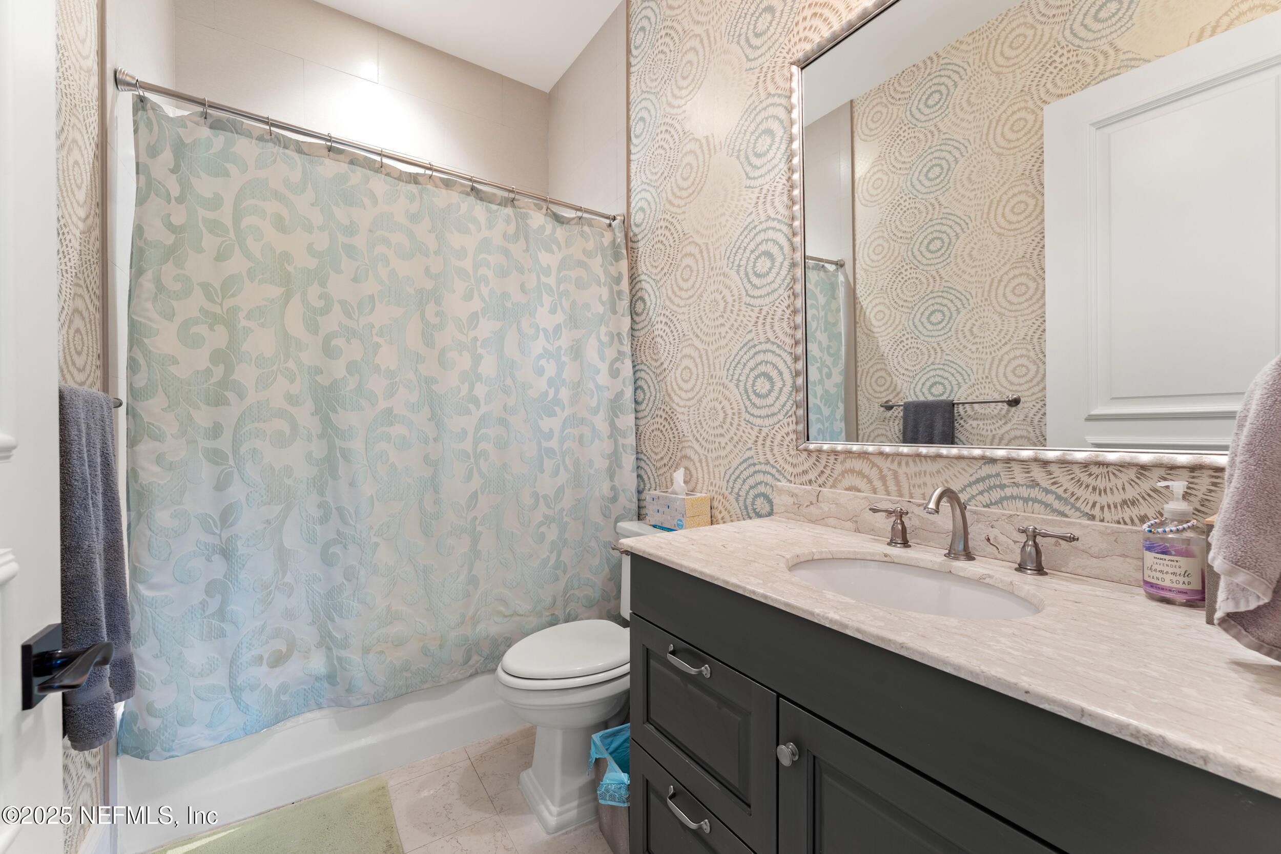 5282 HIDDEN HOLLOW Court