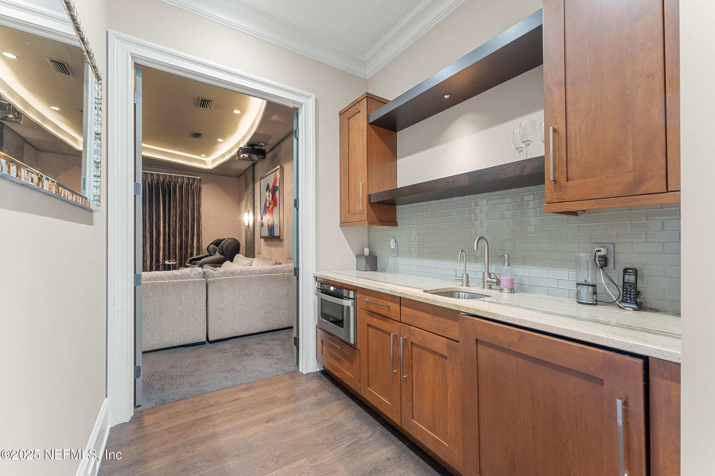 5282 HIDDEN HOLLOW Court