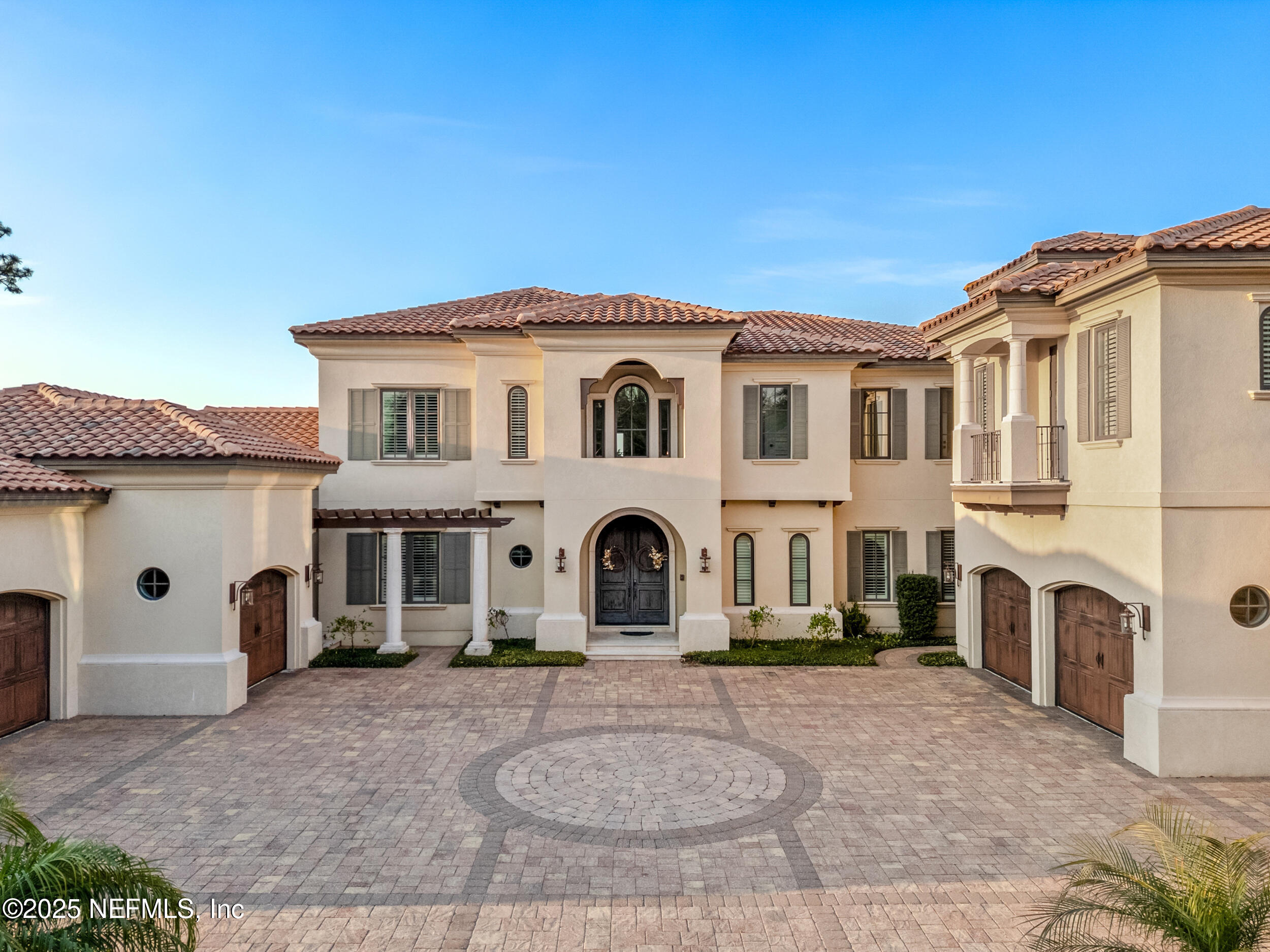 5282 HIDDEN HOLLOW Court