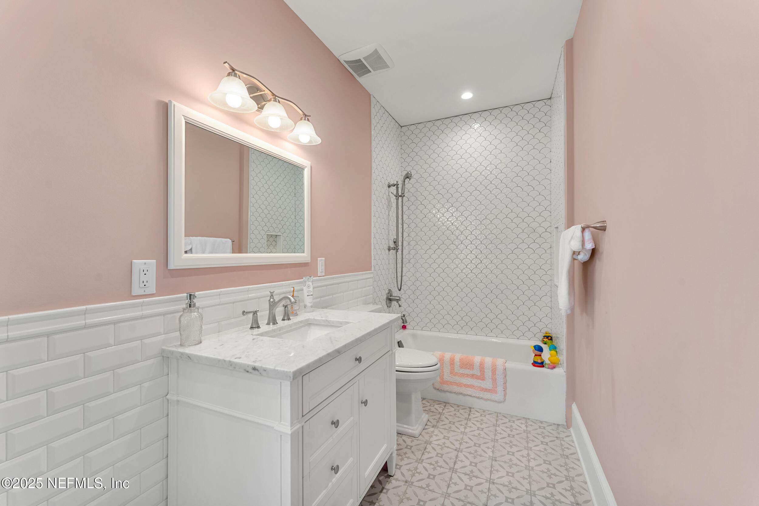 5282 HIDDEN HOLLOW Court