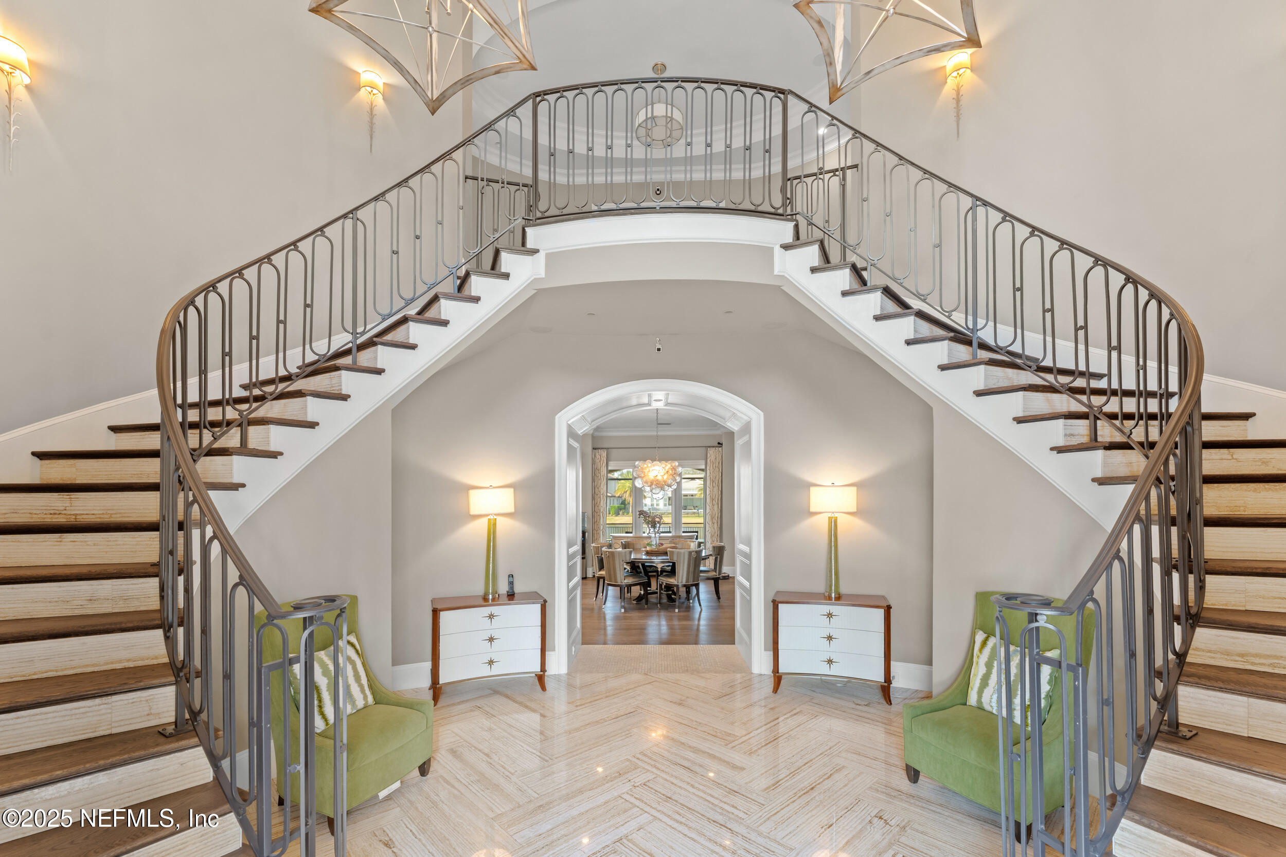 5282 HIDDEN HOLLOW Court