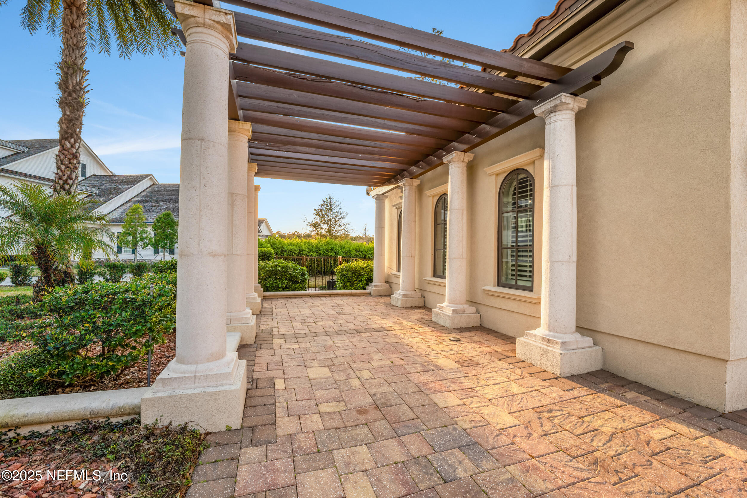 5282 HIDDEN HOLLOW Court