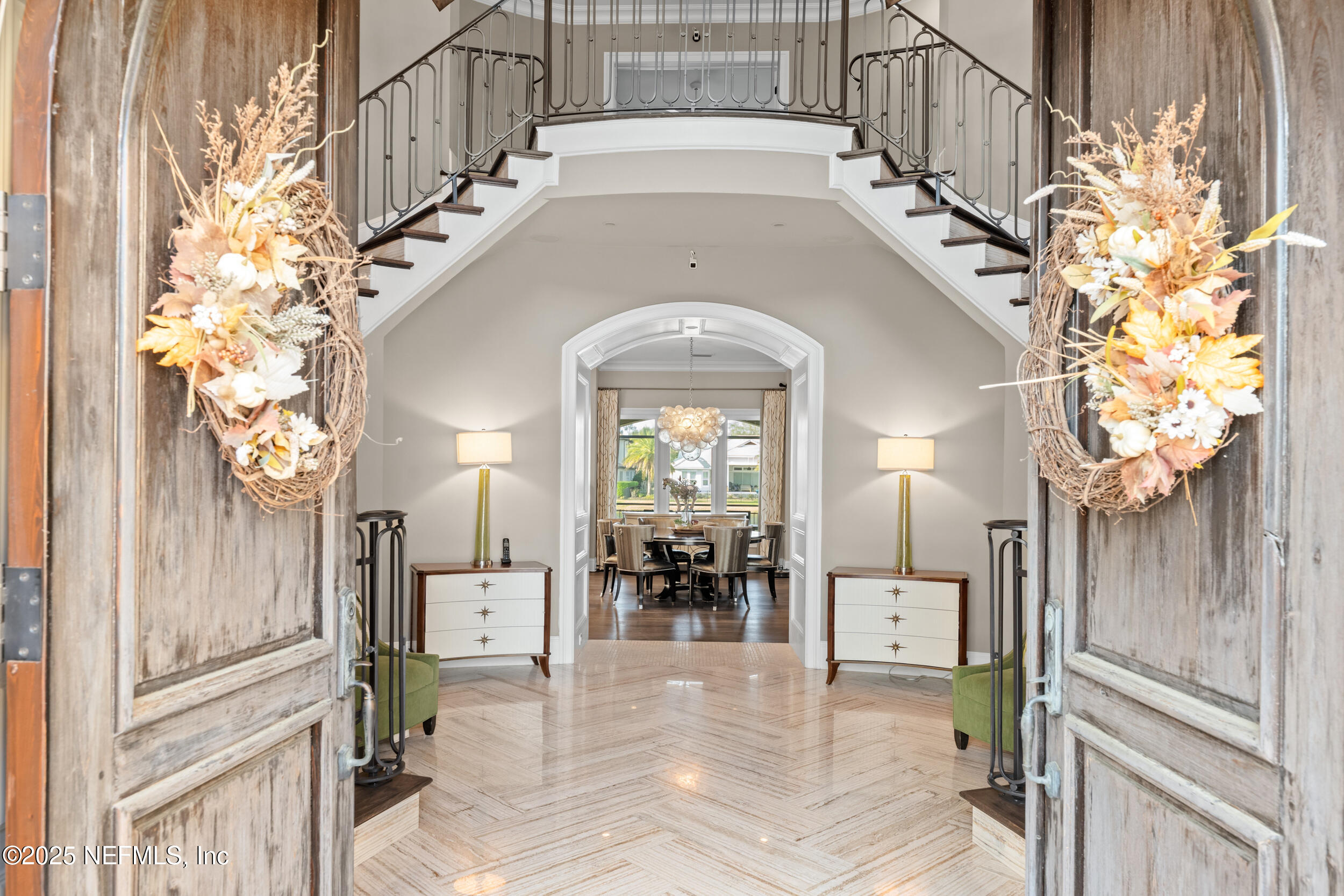 5282 HIDDEN HOLLOW Court