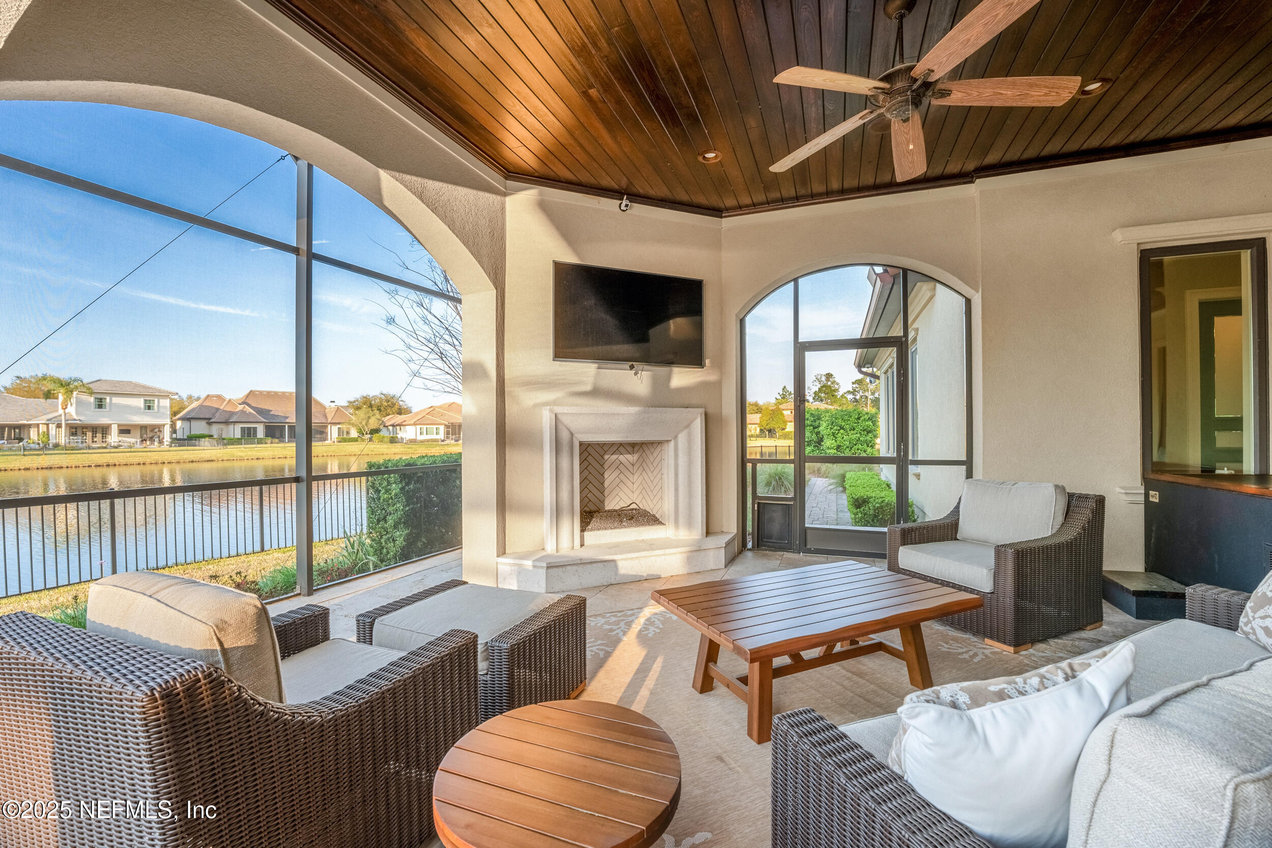 5282 HIDDEN HOLLOW Court