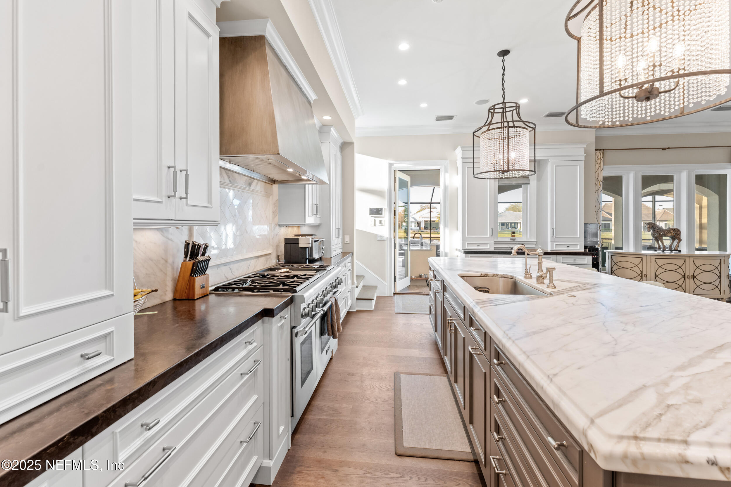 5282 HIDDEN HOLLOW Court