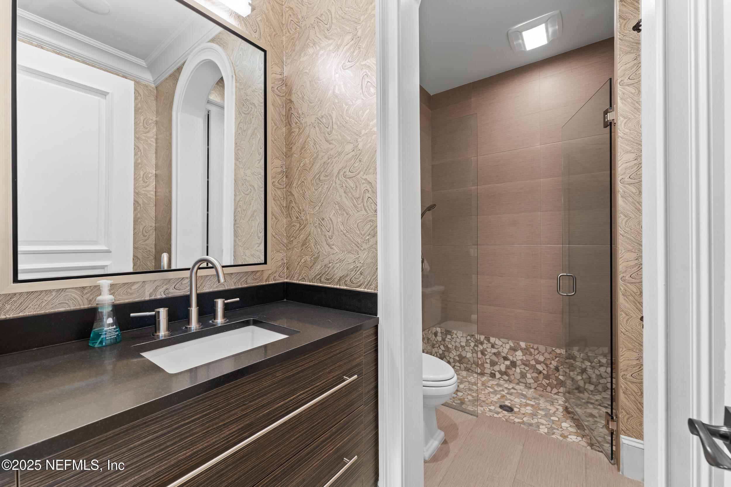 5282 HIDDEN HOLLOW Court