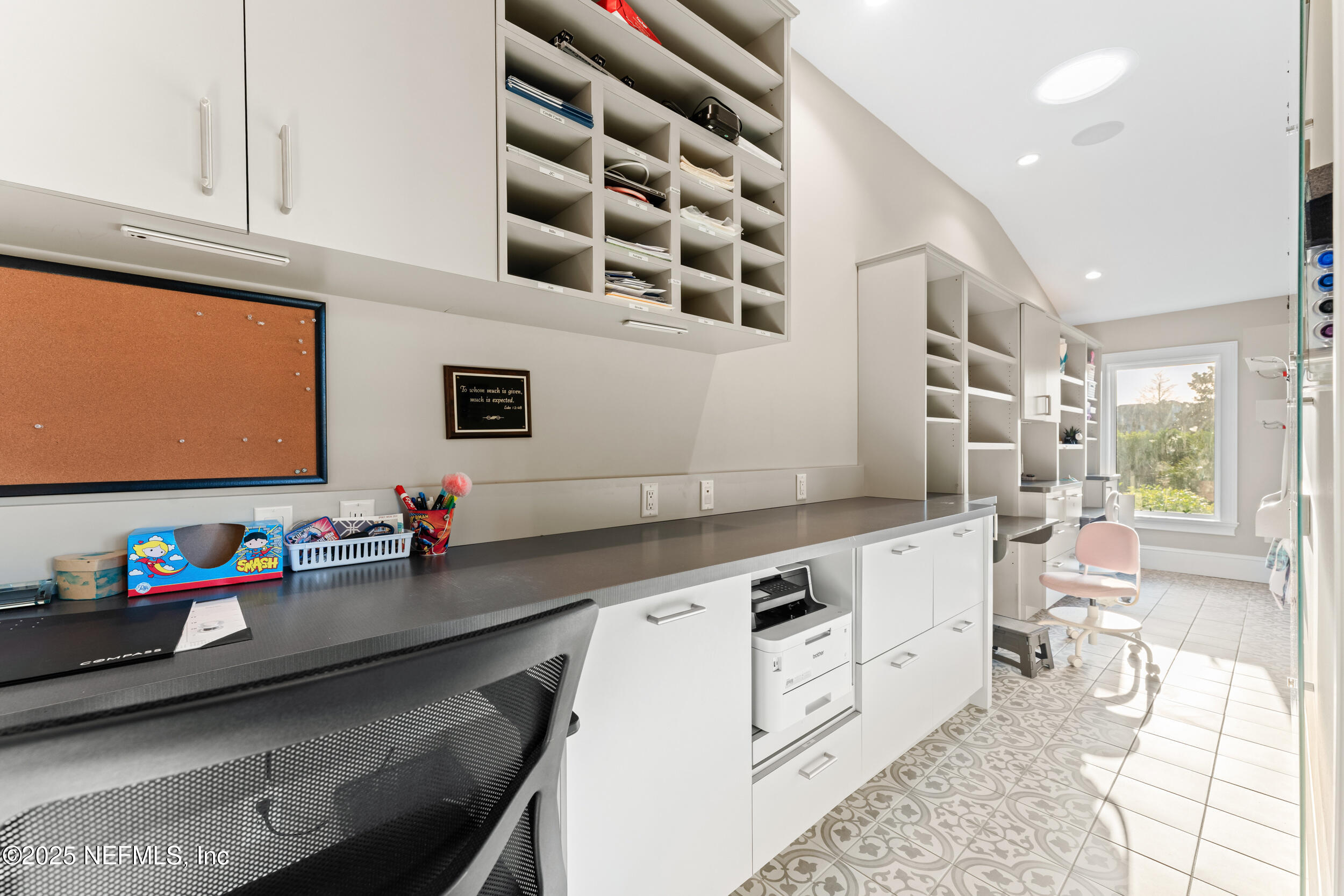 5282 HIDDEN HOLLOW Court