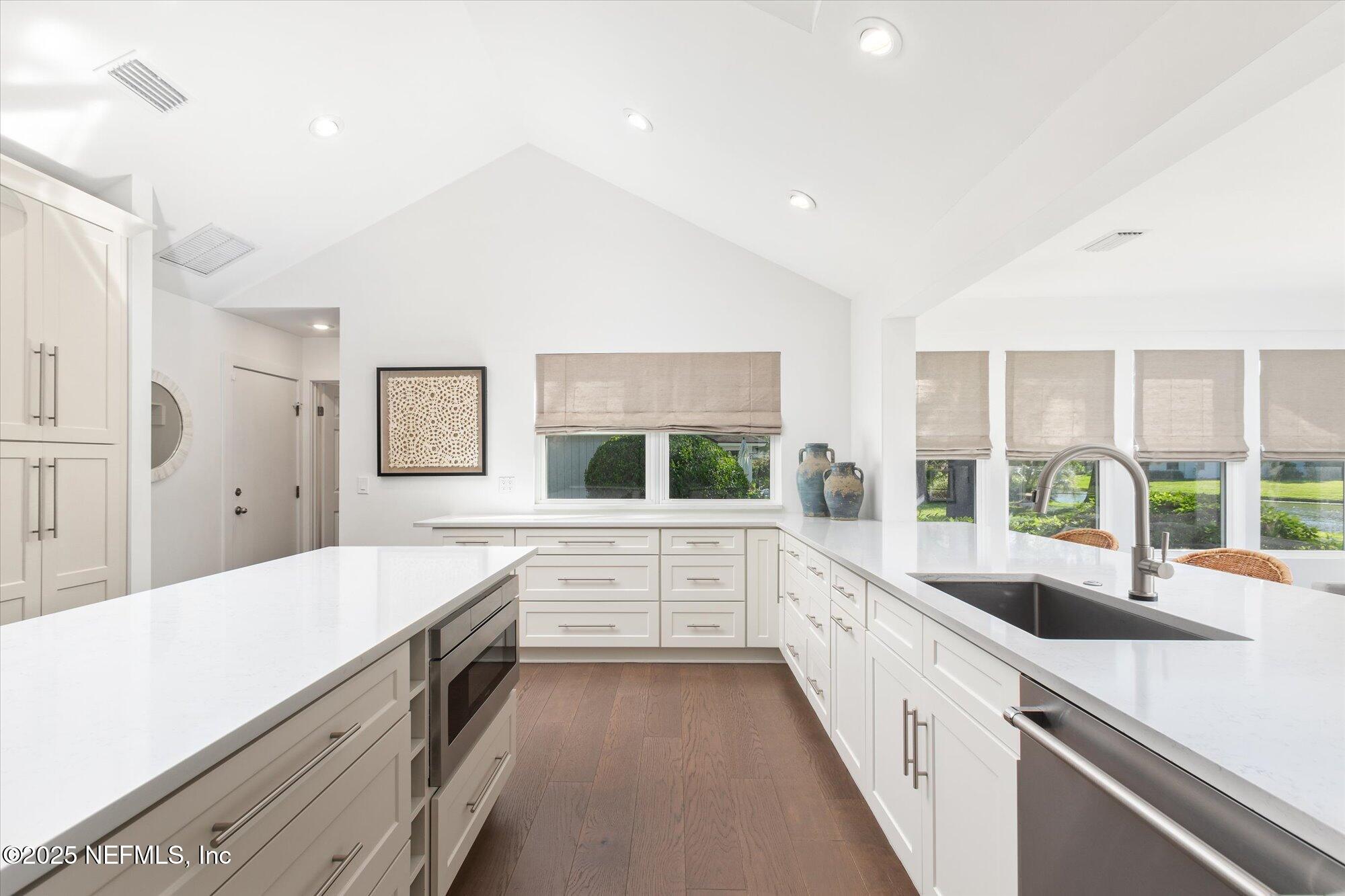 5104 OTTER CREEK Drive