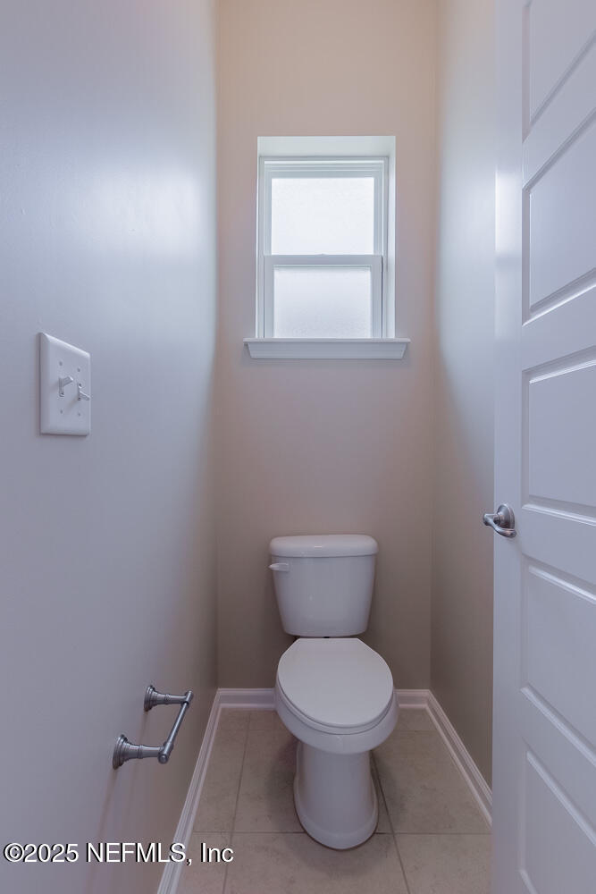 3560 CROSSVIEW Drive