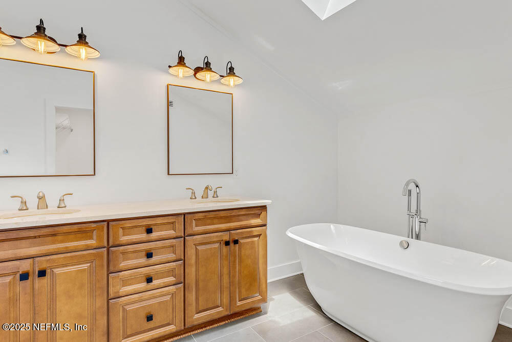 5119 OTTER CREEK Drive
