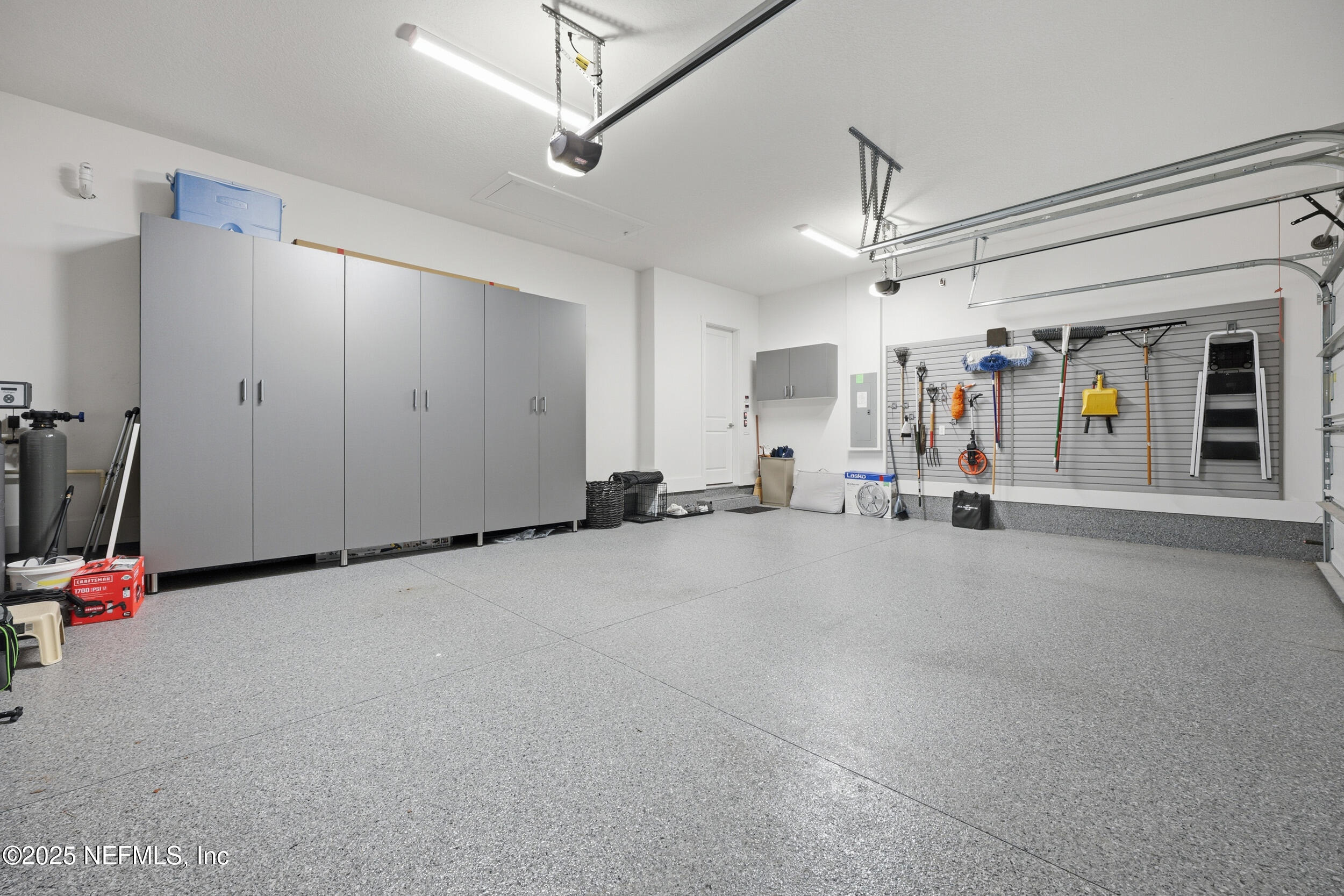 12191 STILLWOOD PINES Boulevard