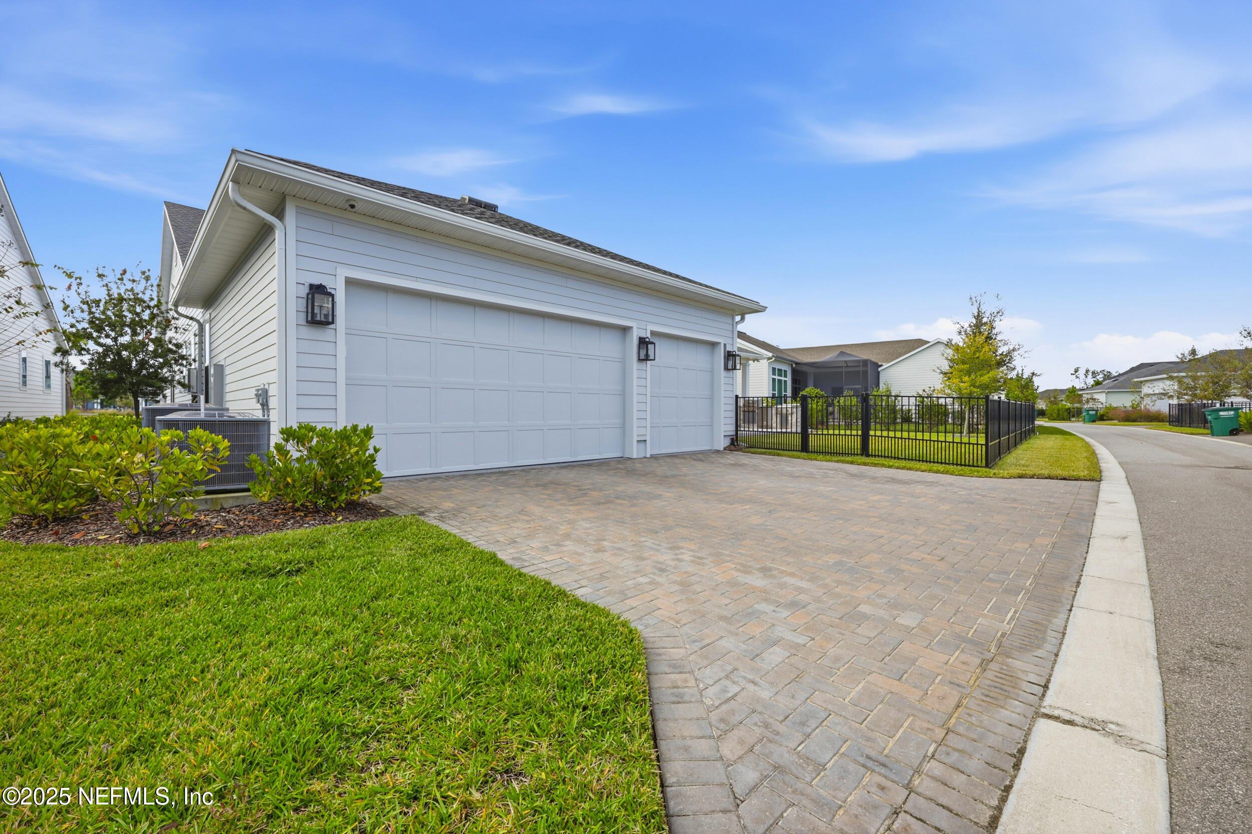 12191 STILLWOOD PINES Boulevard