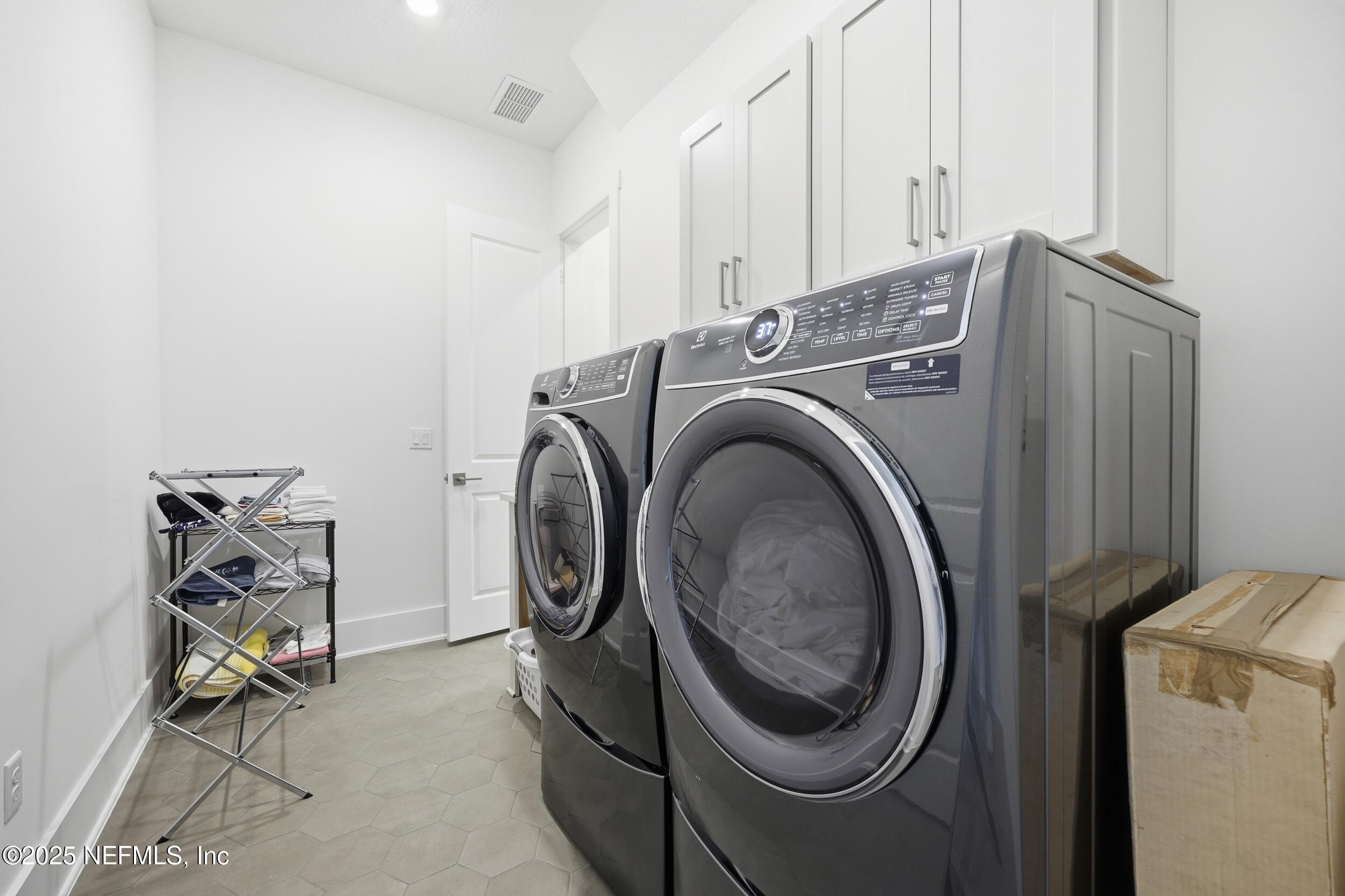 12191 STILLWOOD PINES Boulevard