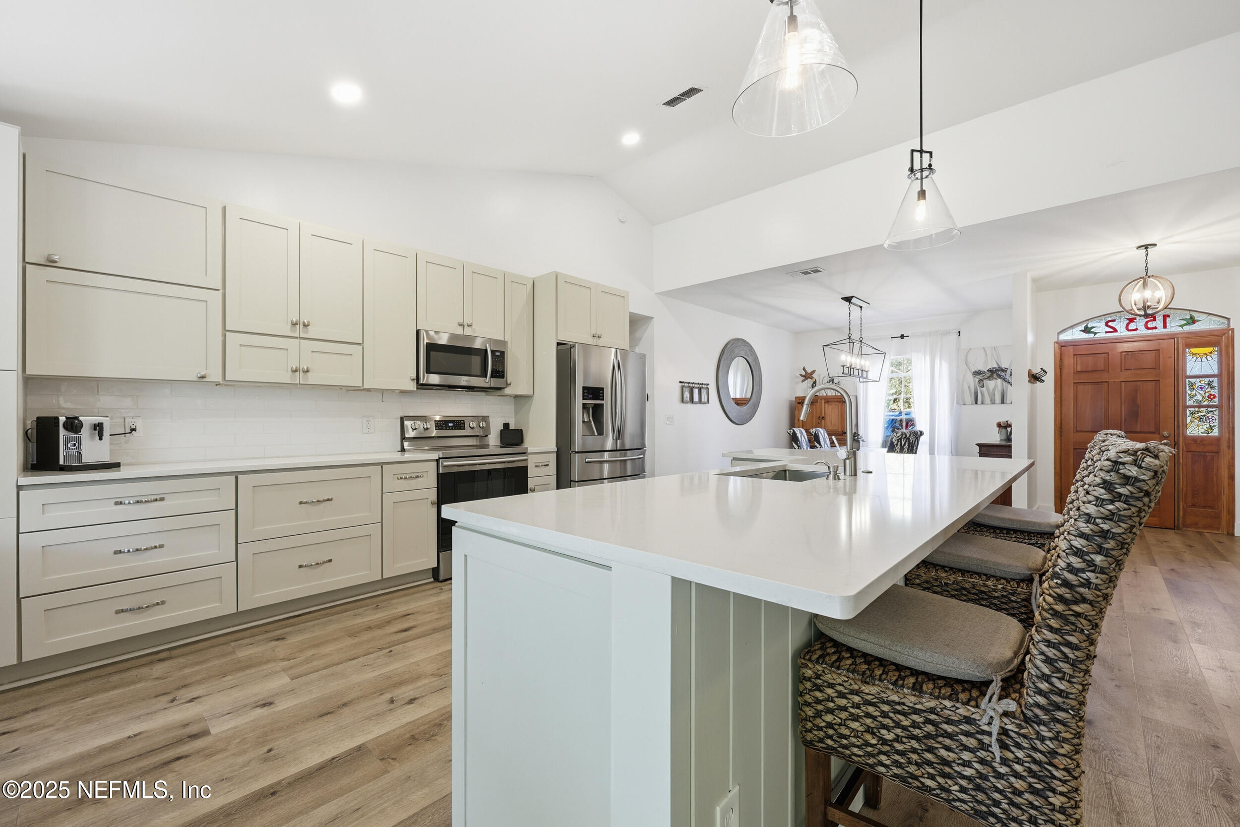 1532 ASHFORD OAKS Way