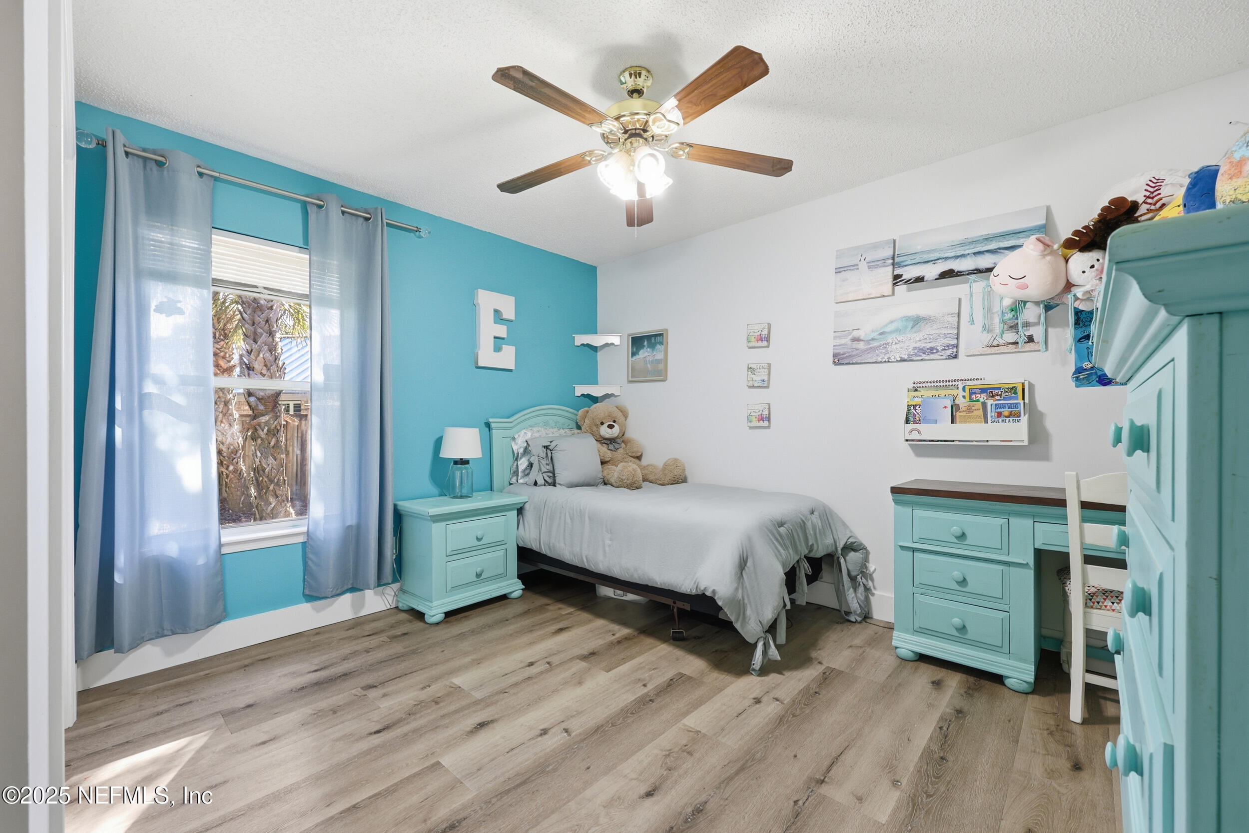 1532 ASHFORD OAKS Way